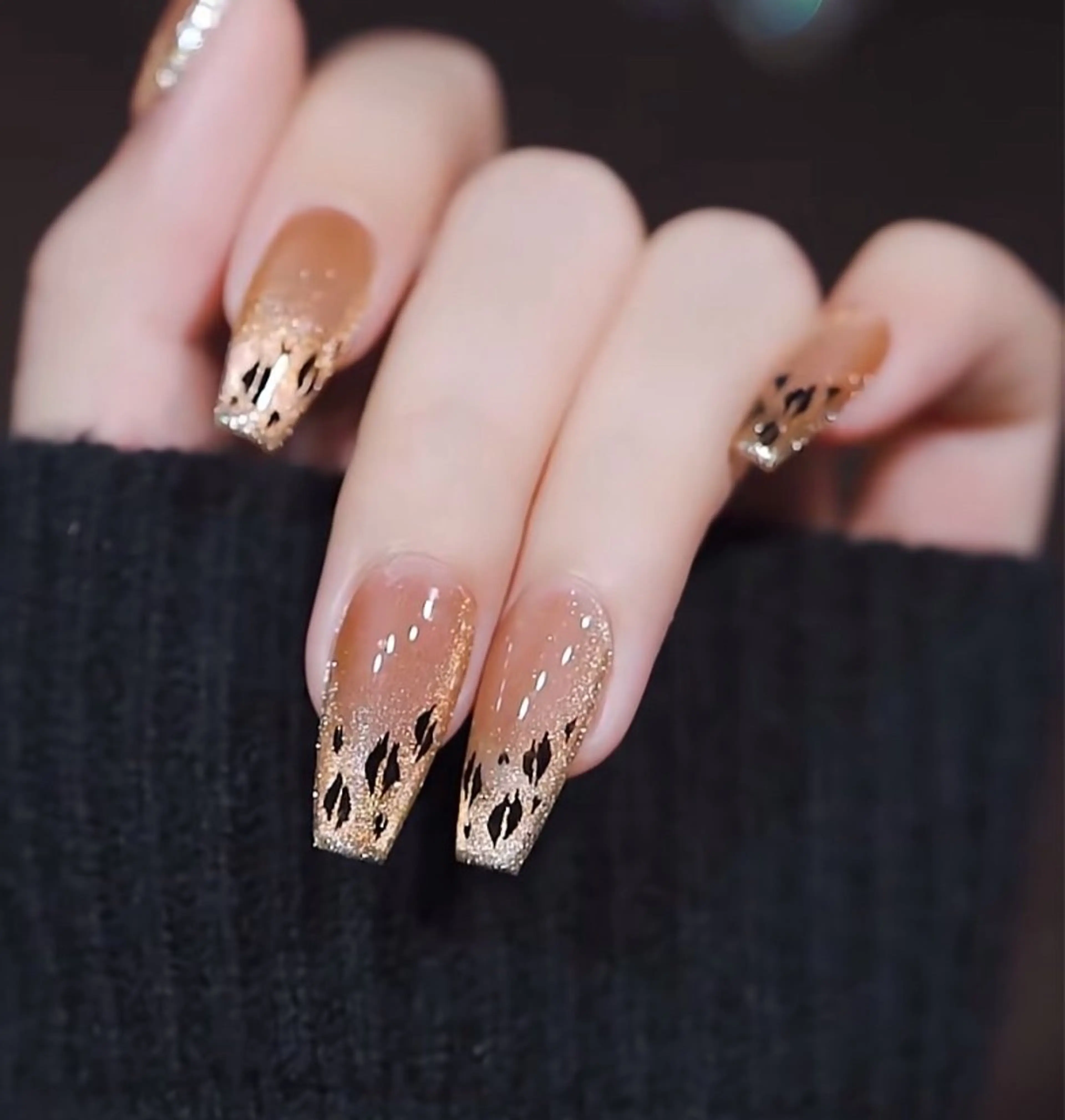 ネイル べっ甲ネイル 長さ出し フットネイル ジェルネイル 韓国ネイル 大門浜松町 ネイルのネイルデザイン