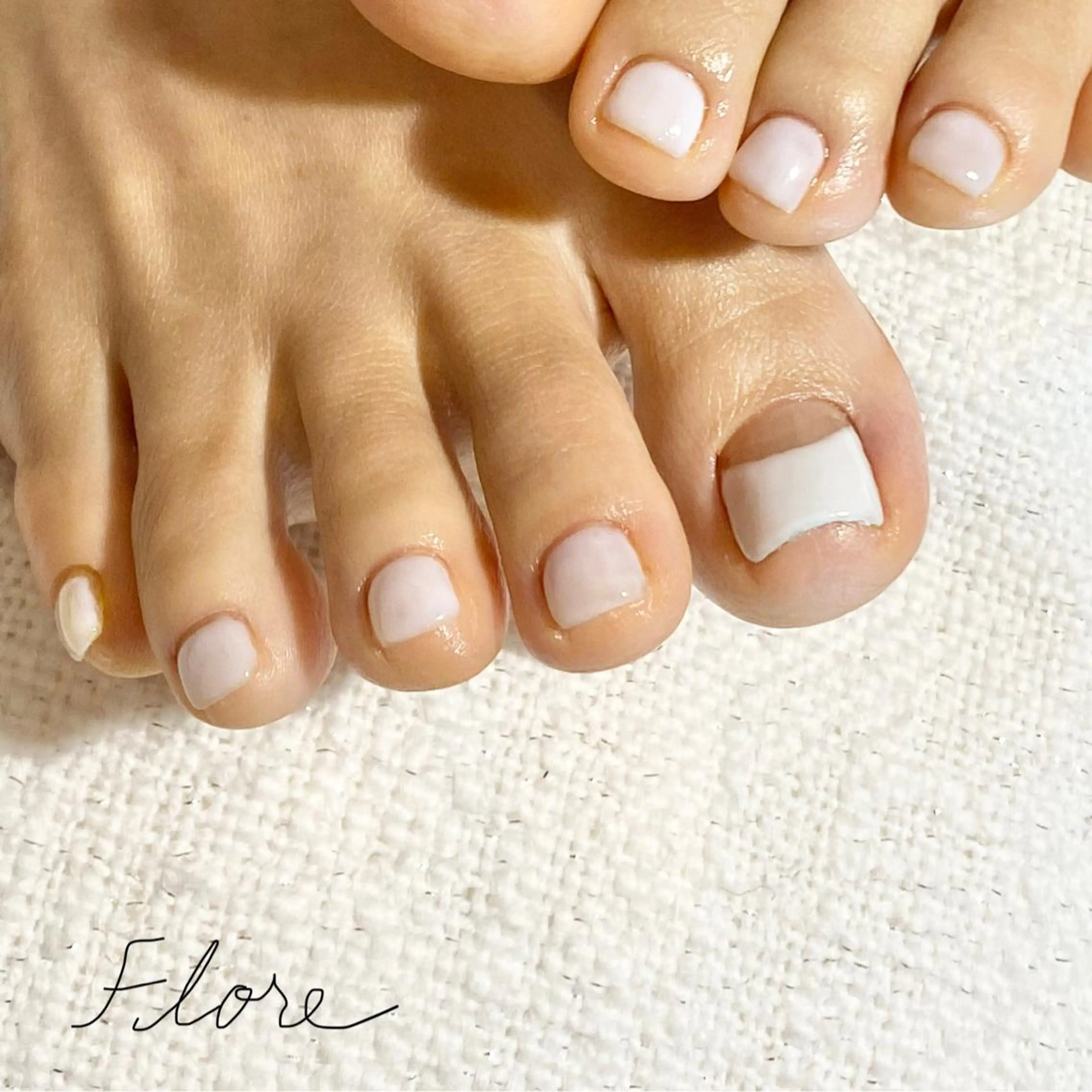 ネイル Flore (フロール)の眉毛・アイブロウイメージ