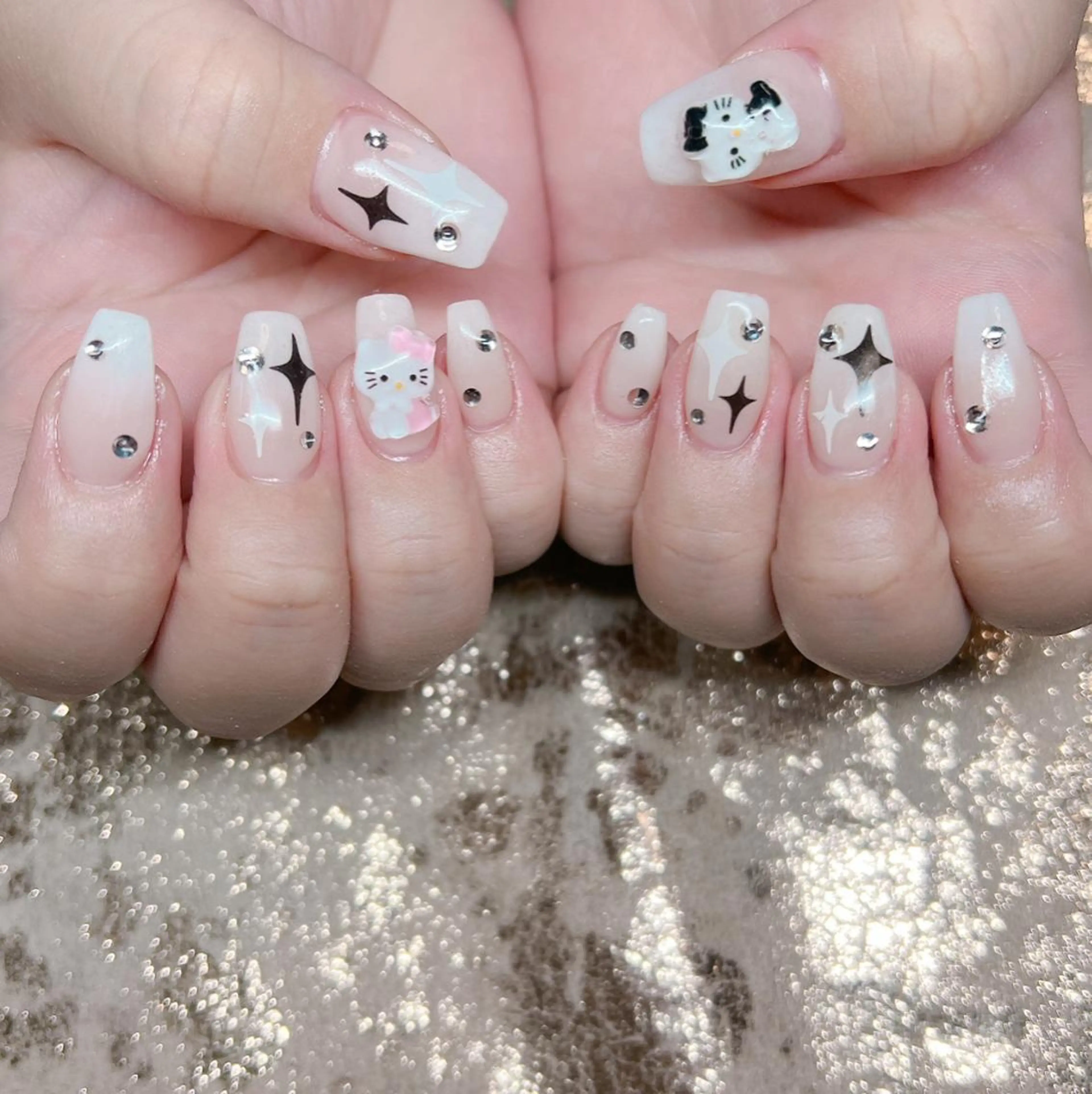 ネイル 個室ネイルサロンDolly  Girl〜ドーリーガール〜所属・DollyGirl KYOKOのネイルデザイン