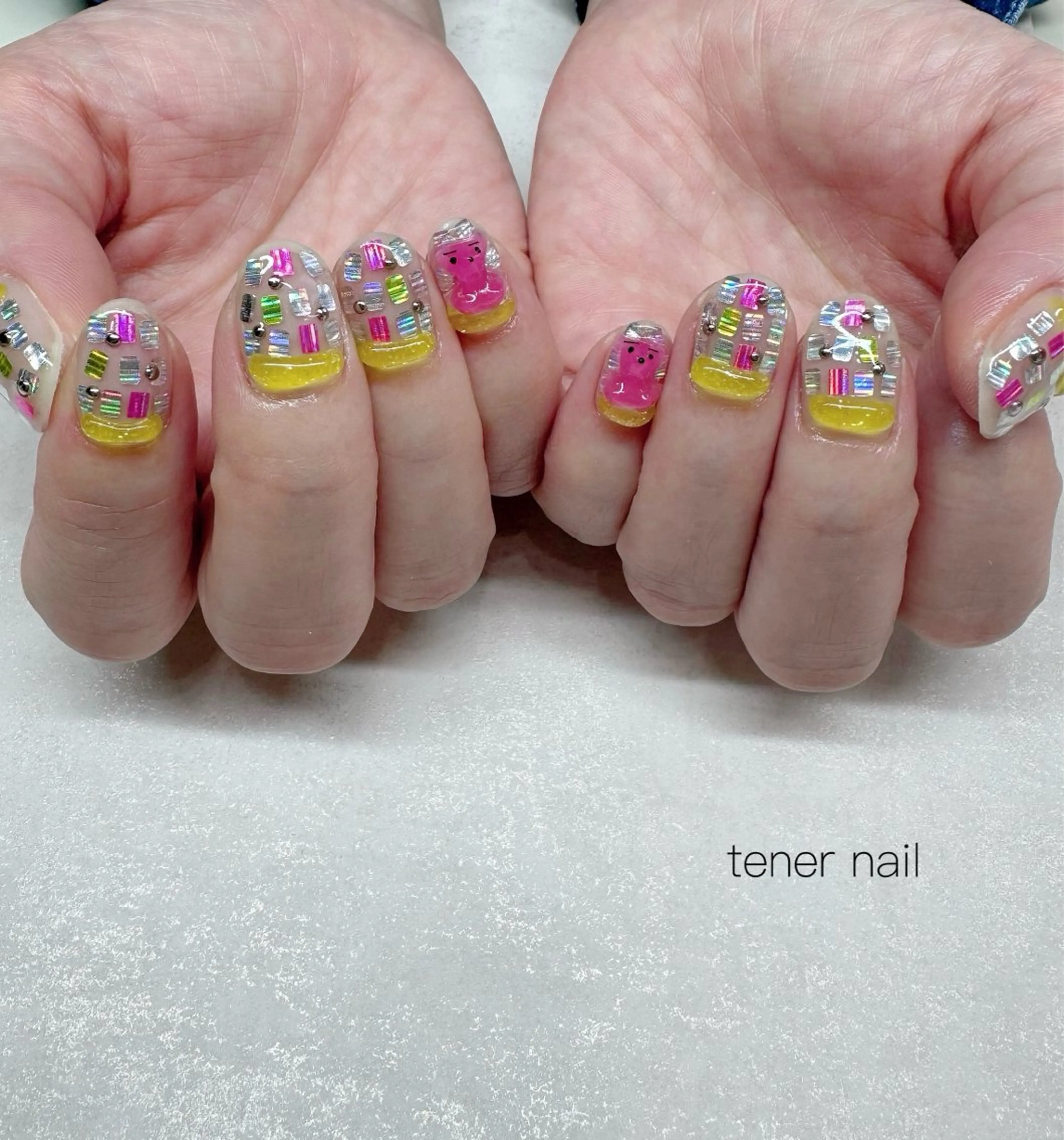 ネイル ぷっくりネイル ハンドネイル tener  nail  テネルネイル所属・テネルネイル tener nailのネイルデザイン
