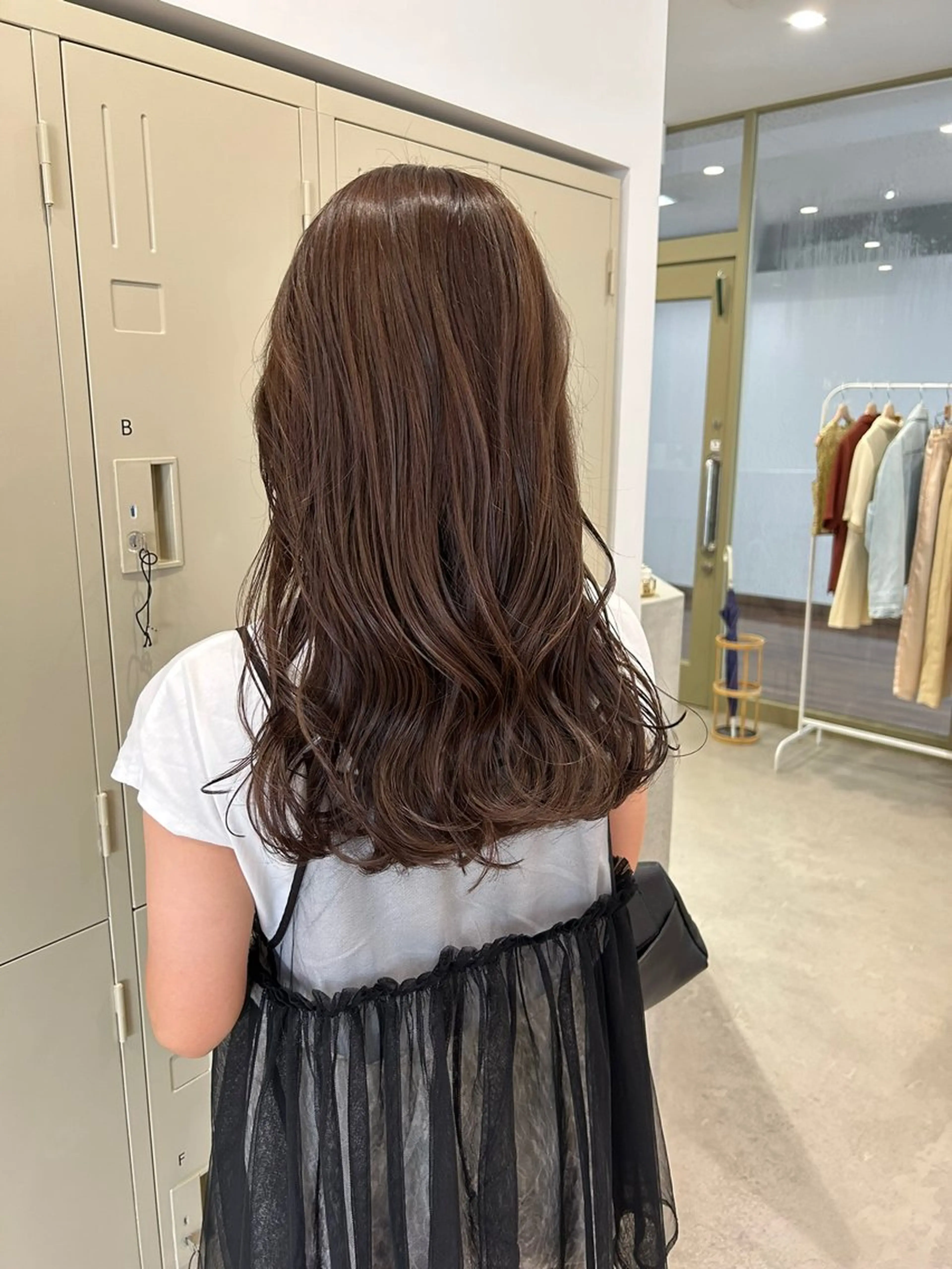 ロング カラー カット ヘアカラー トリートメント 戸田 望月のヘアスタイル
