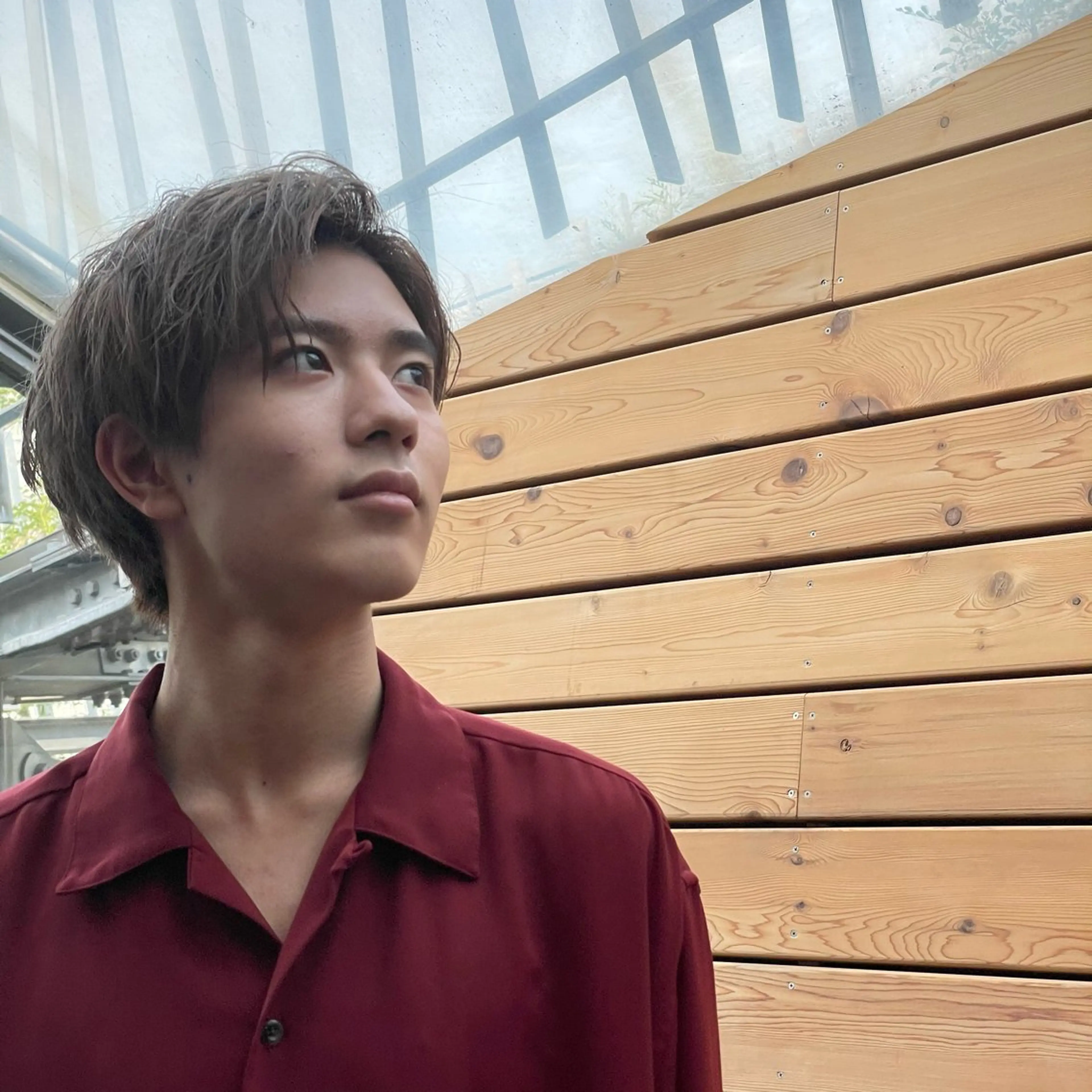 ショート メンズ ハイトーン募集中 💜✝️荒川優輝のヘアスタイル