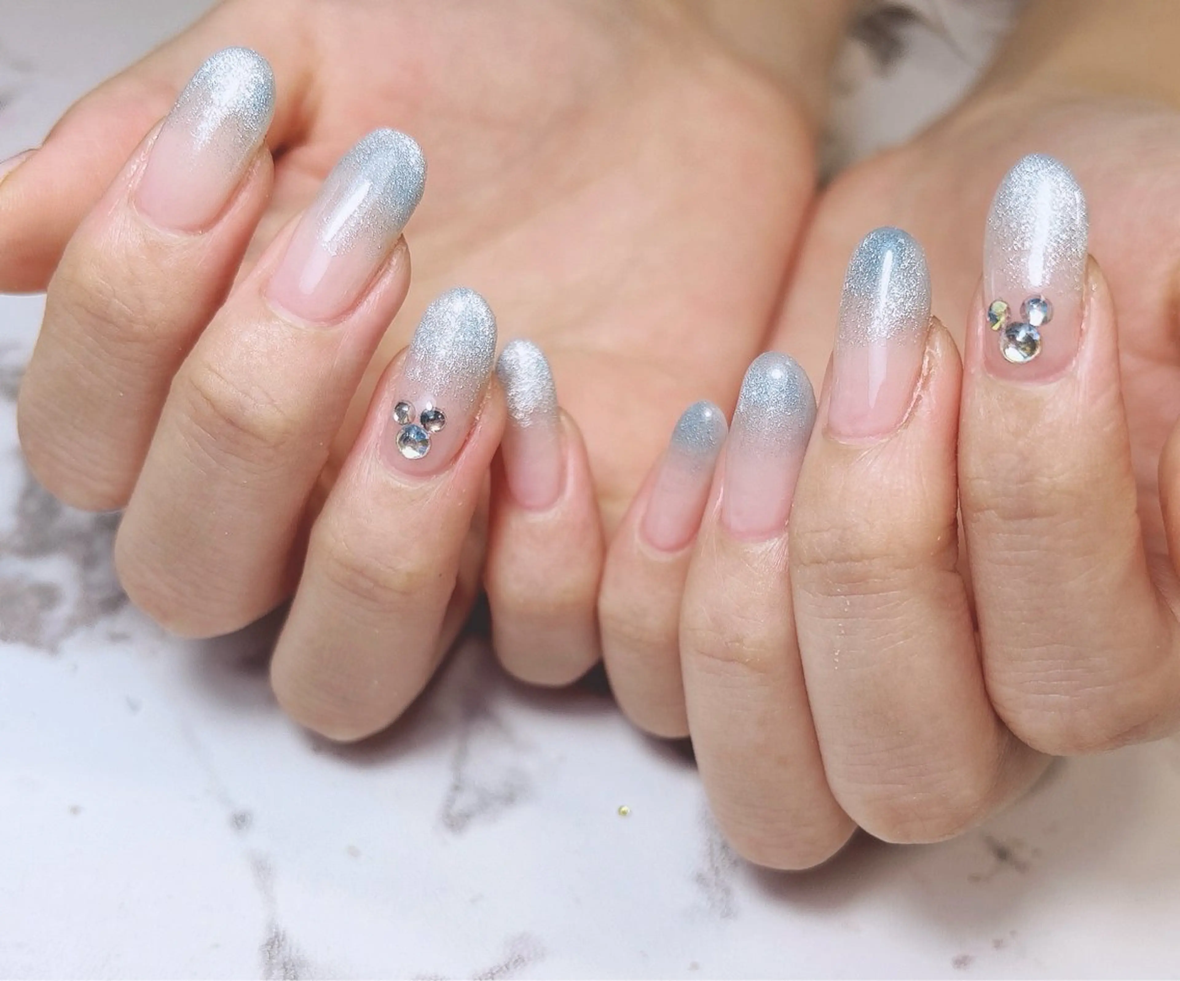 ネイル ストーンネイル ハンドネイル mi hoのネイルデザイン