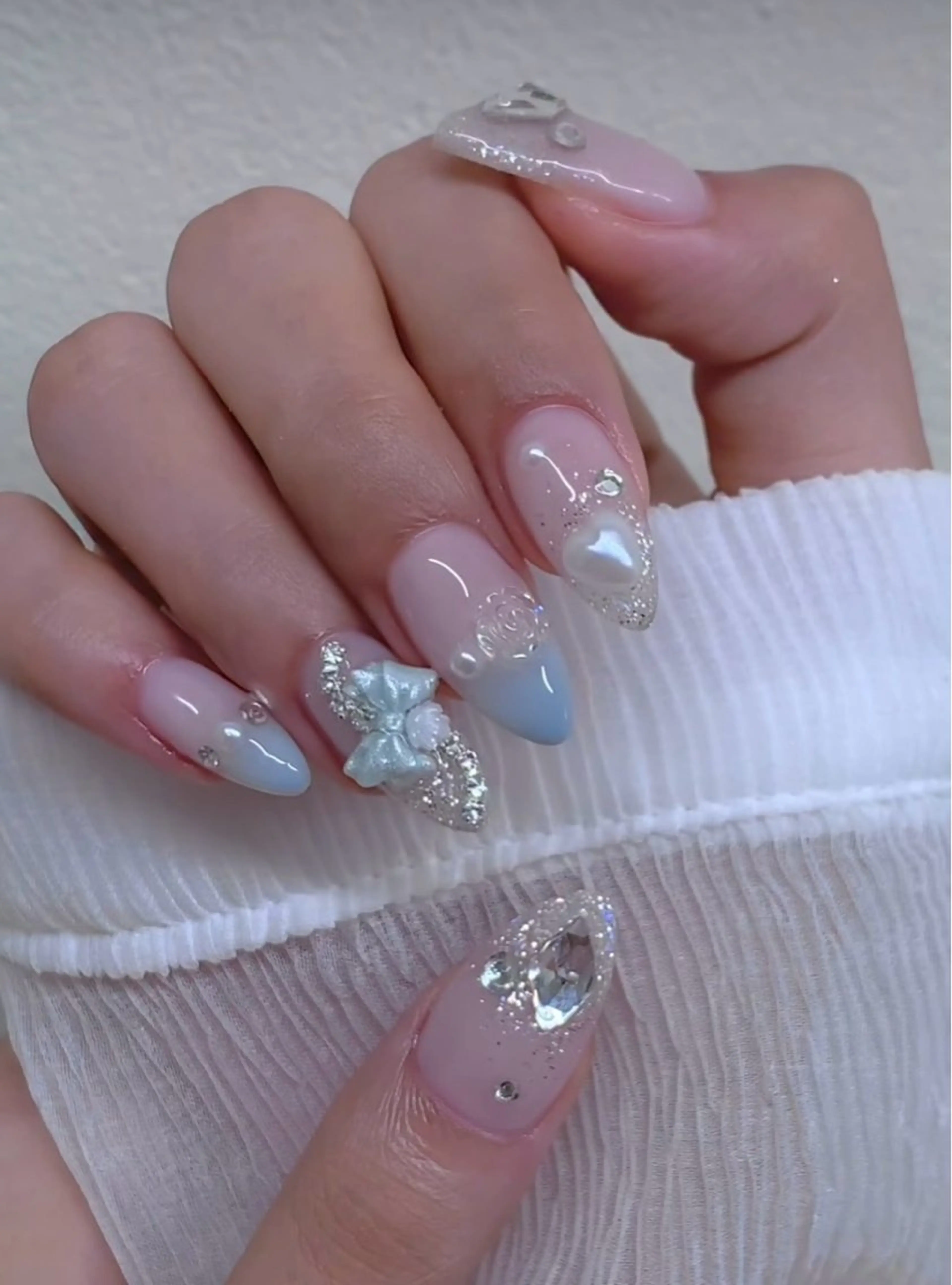 ネイル Ecrin nail ✨Yukiのネイルデザイン