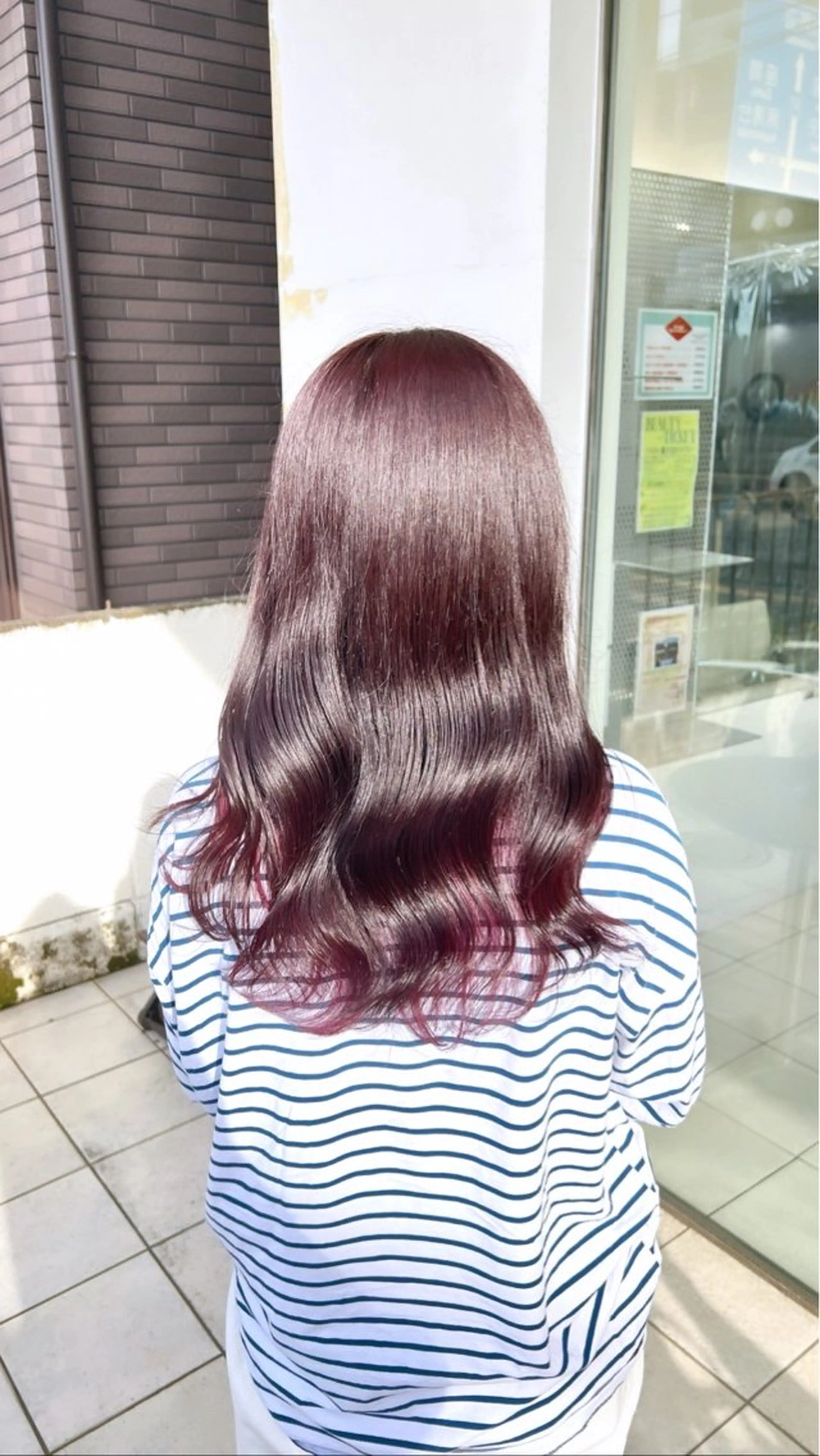 ミディアム ヘアカラー トリートメント 【髪質改善カラー】 あむ·. ⟡ 🖤のヘアスタイル