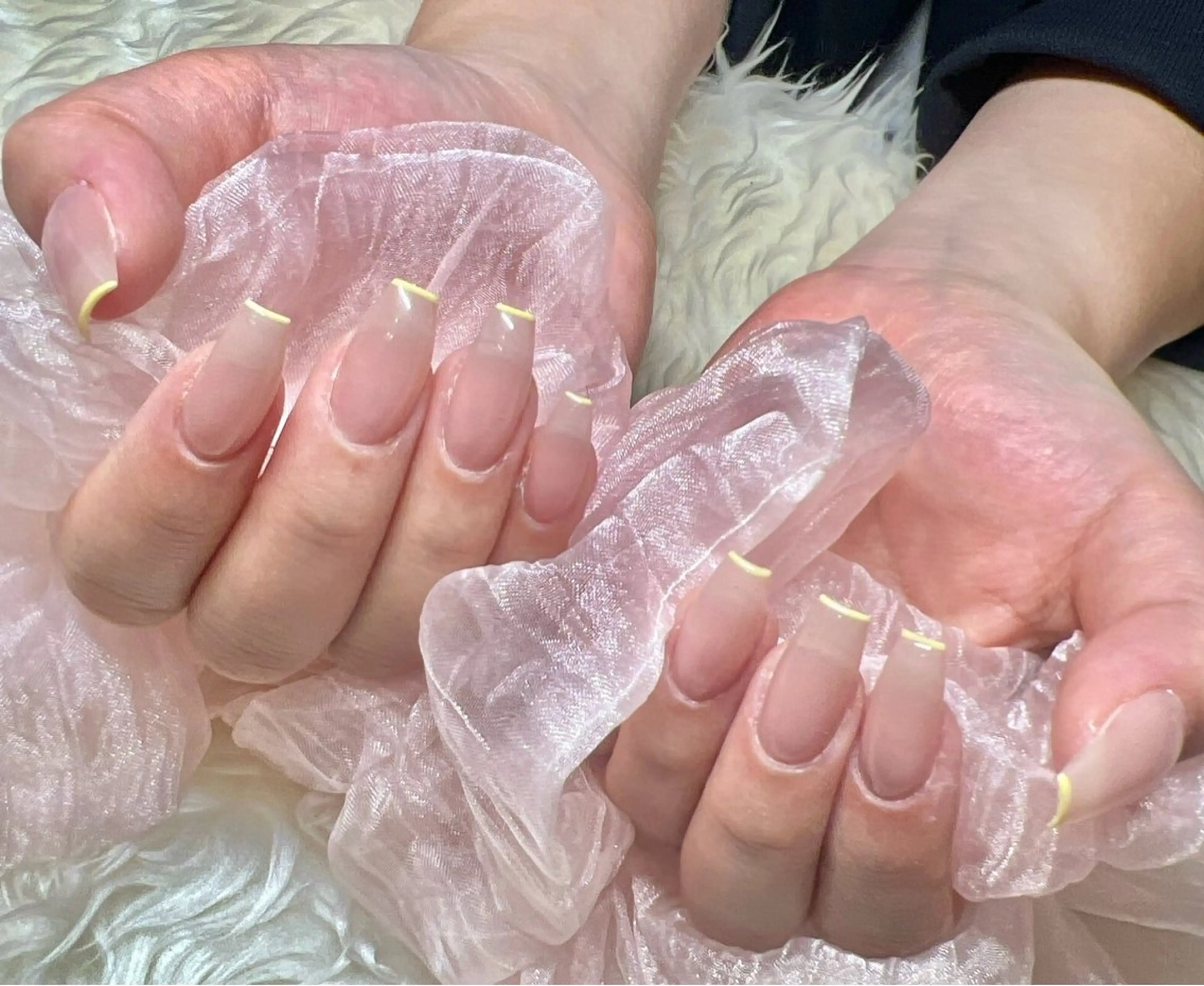 ネイル 長さ出し フレンチネイル ジェルネイル グラデーション 韓国ネイル ハンドネイル Nail&eye Belire 新宿のネイルデザイン