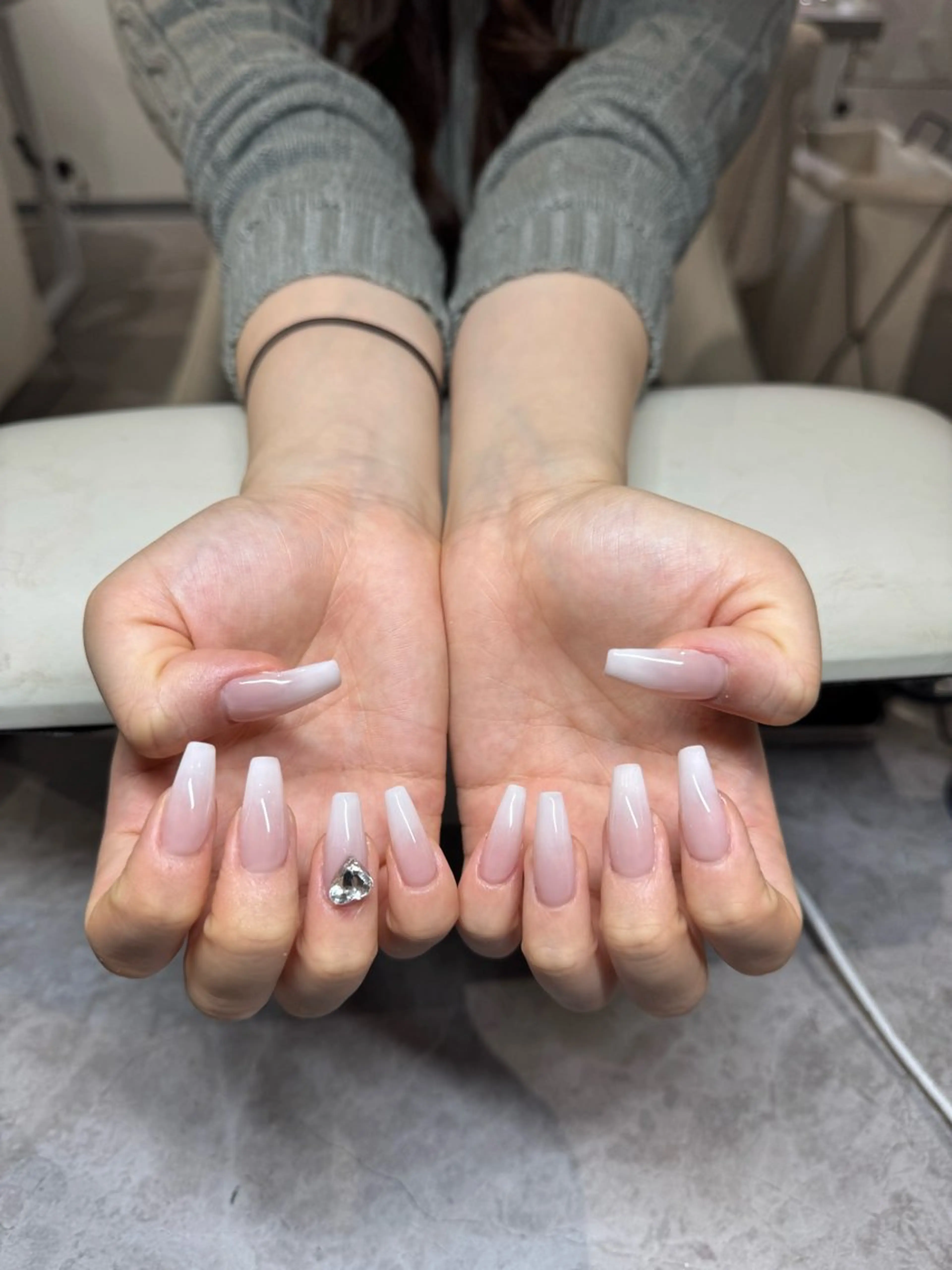 《オフあり》🎀　チップスカルプ長さだし　フレンチorカラーグラデーションコース🌟の写真