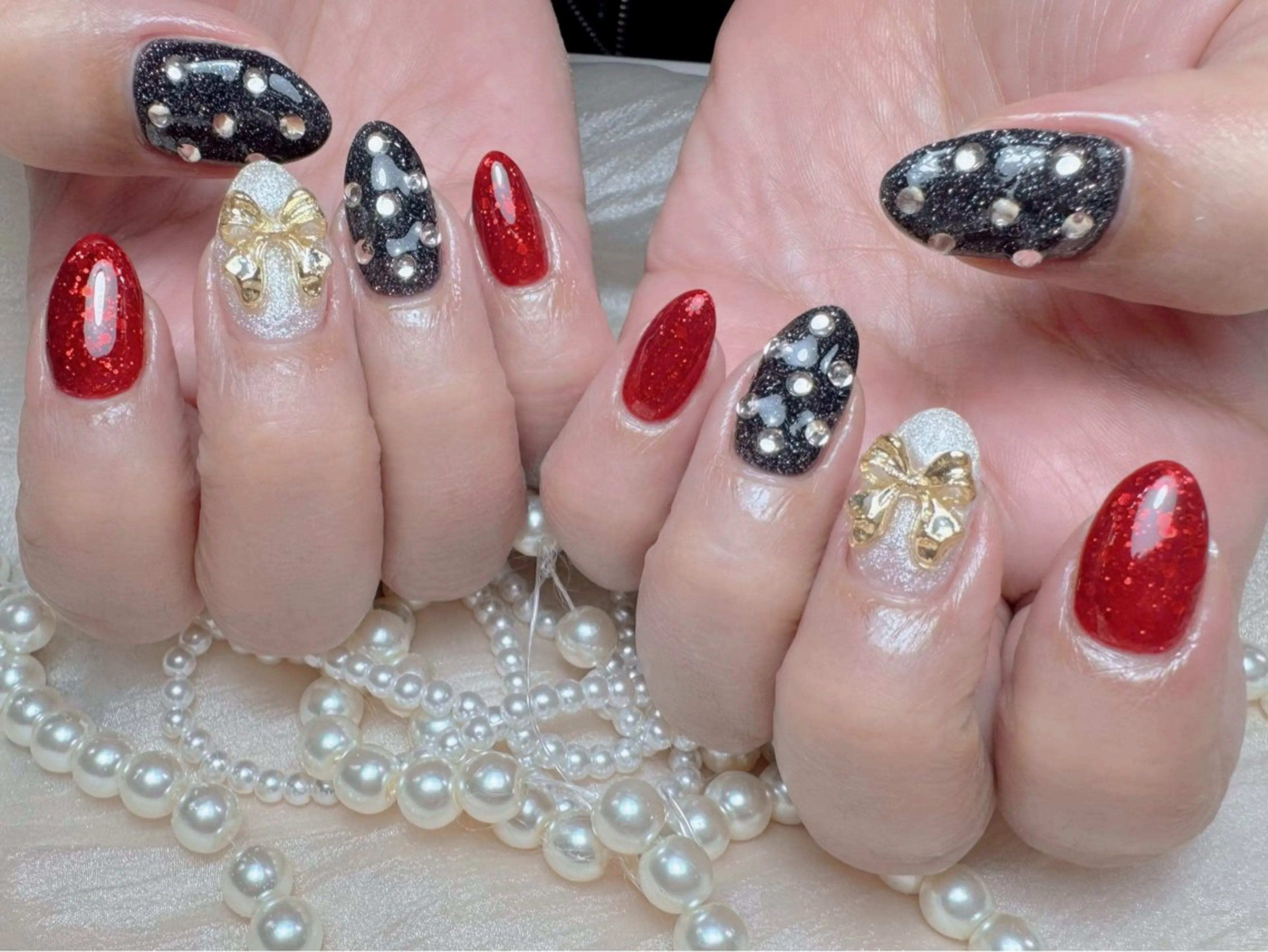 ネイル ハンドネイル マジックミラー所属・マジック ミラーのネイルデザイン