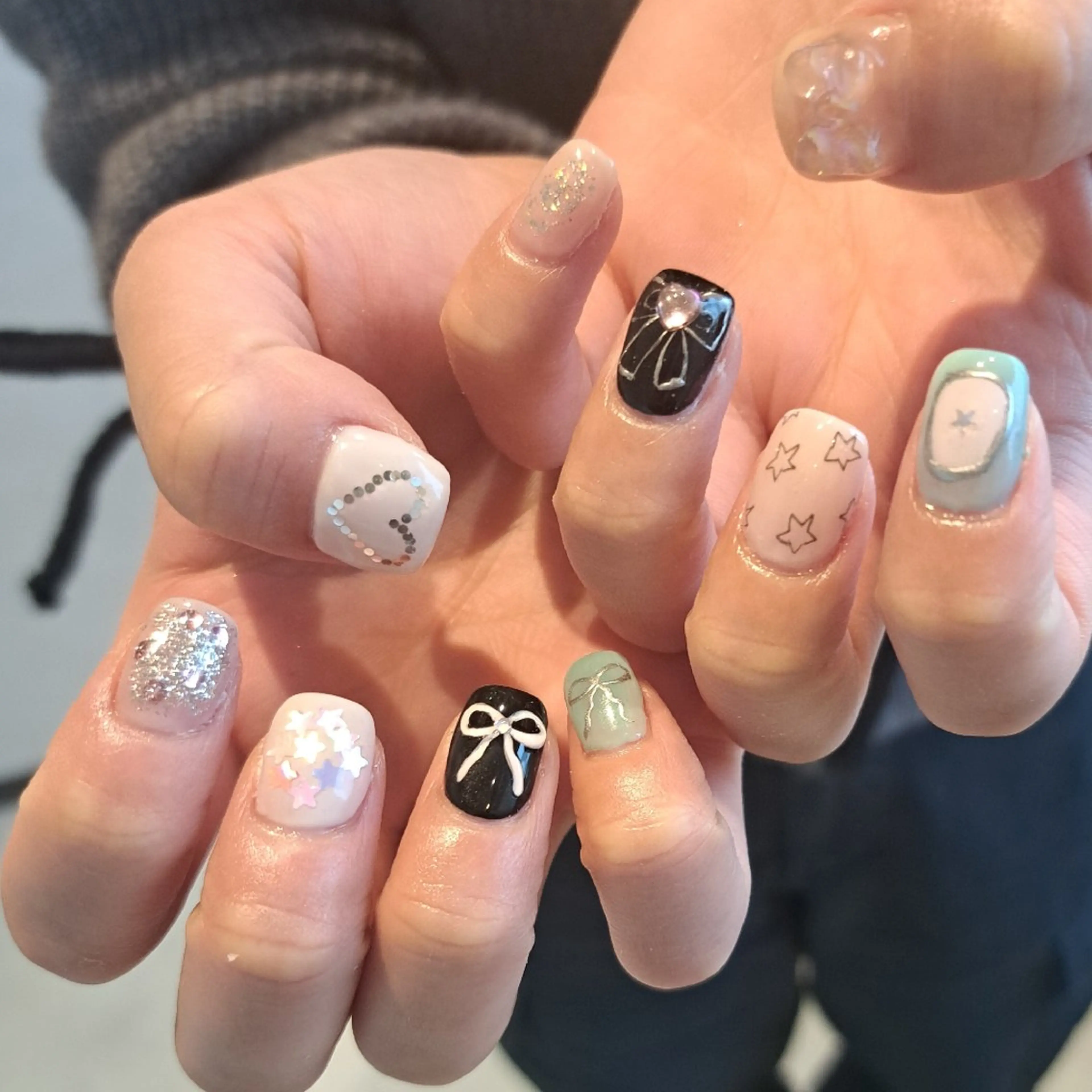 ネイル アートネイル ジェルネイル 韓国ネイル 持ち込み リボン Nail mood /アートし放題のネイルデザイン