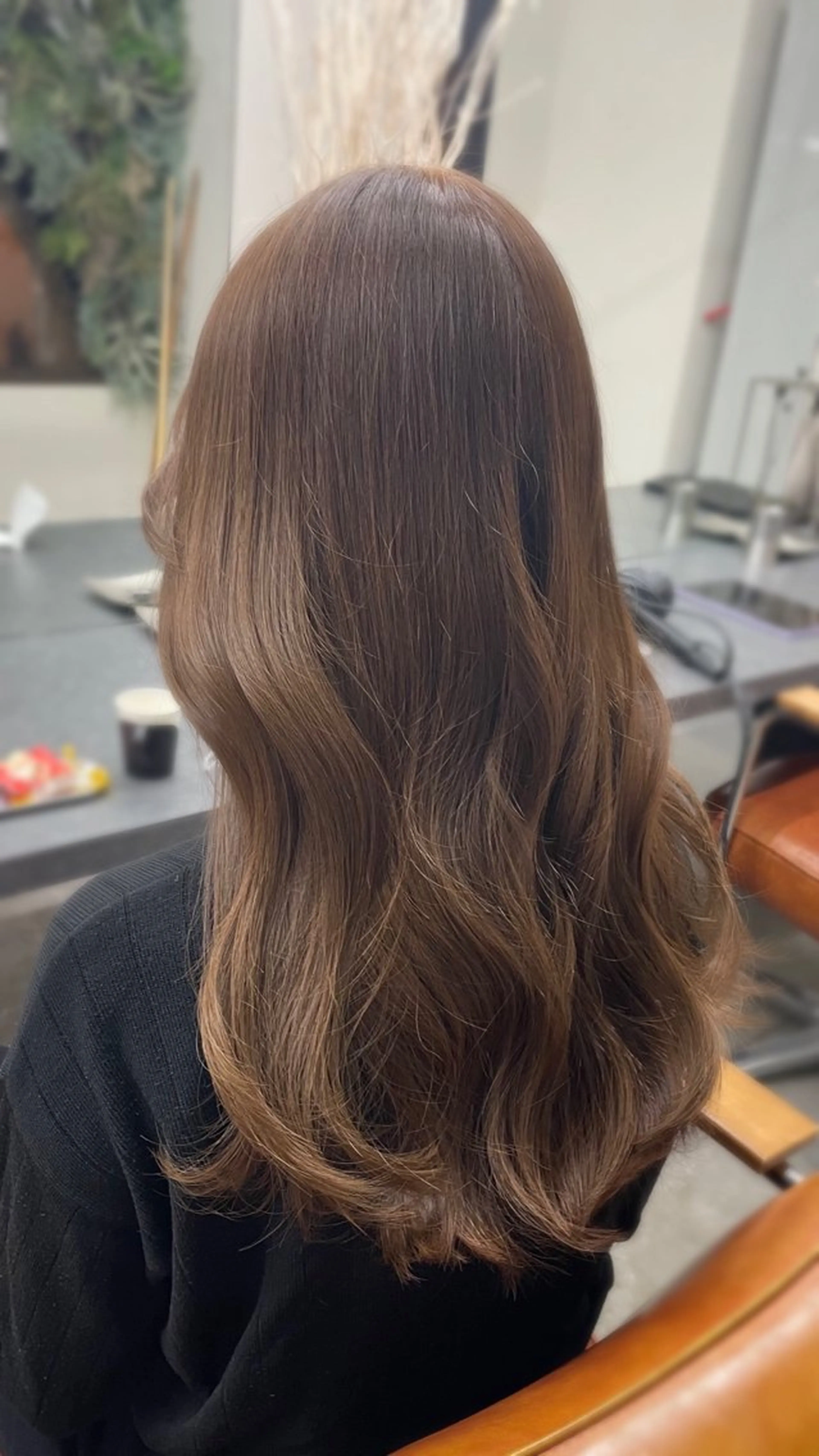 ロング カラー nico麻生 加賀谷 すみれのヘアスタイル