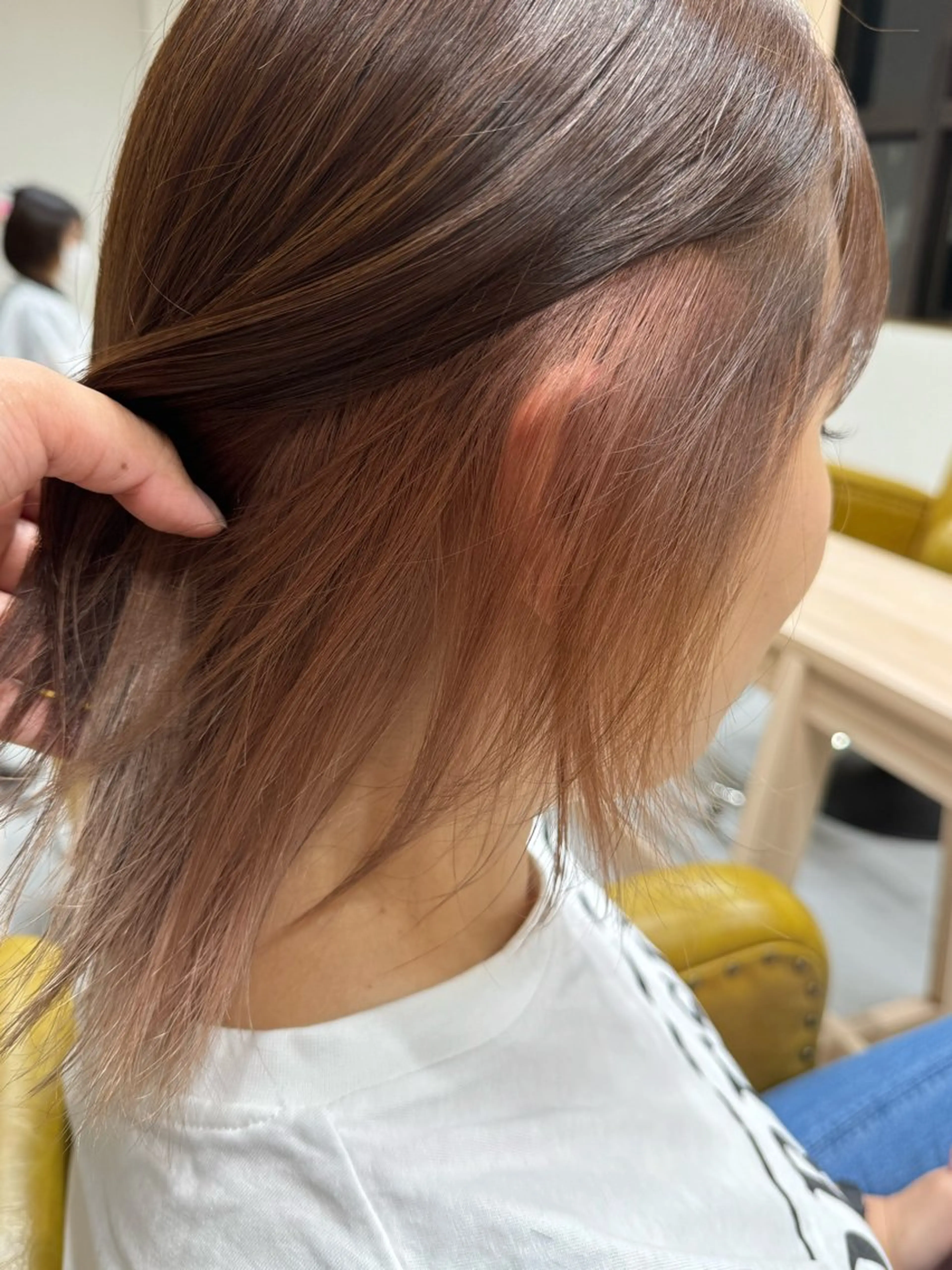 ミディアム カラー 大内 カオリのヘアスタイル