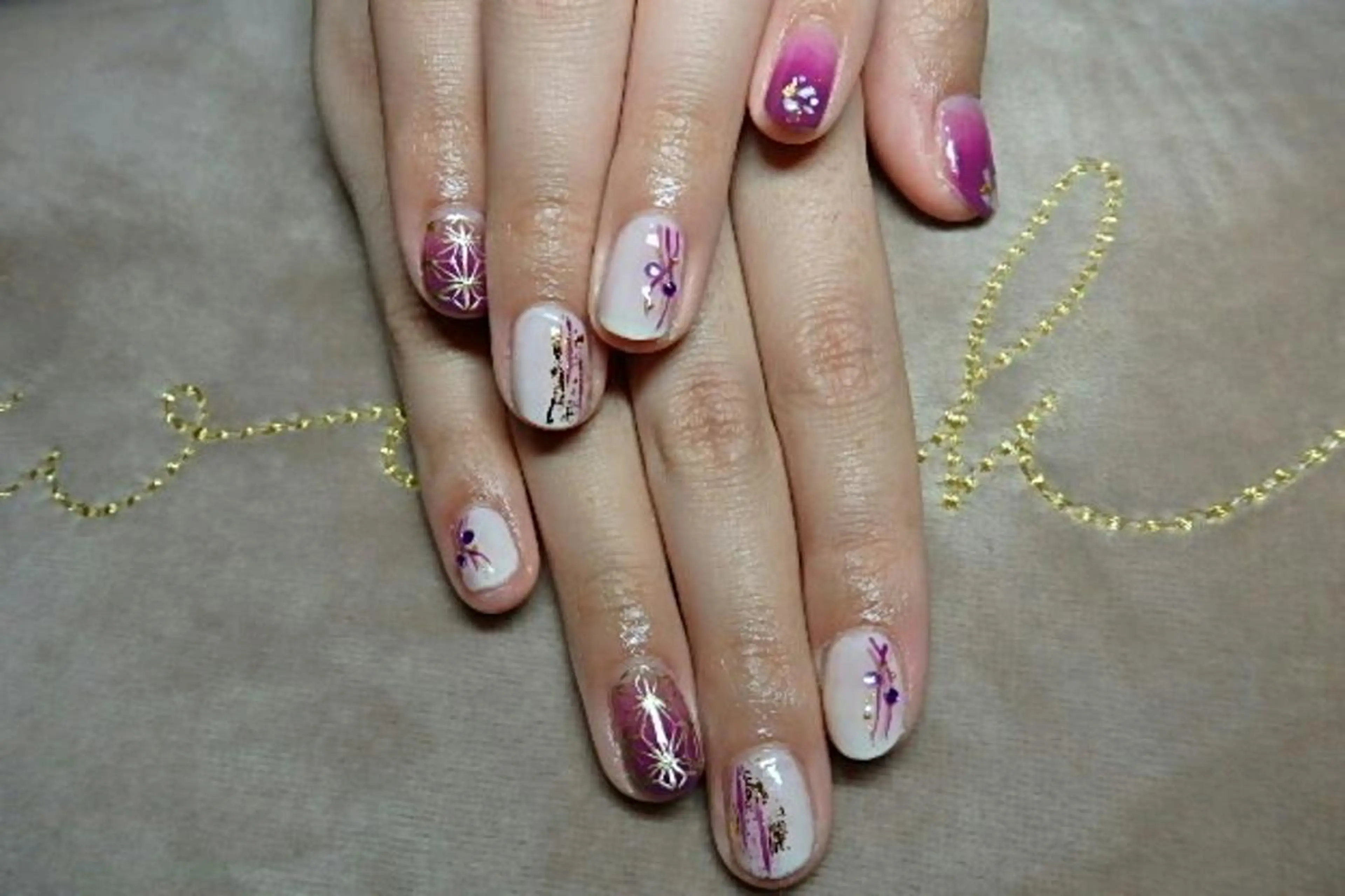 ネイル LAVISH nail salonのヘアスタイル