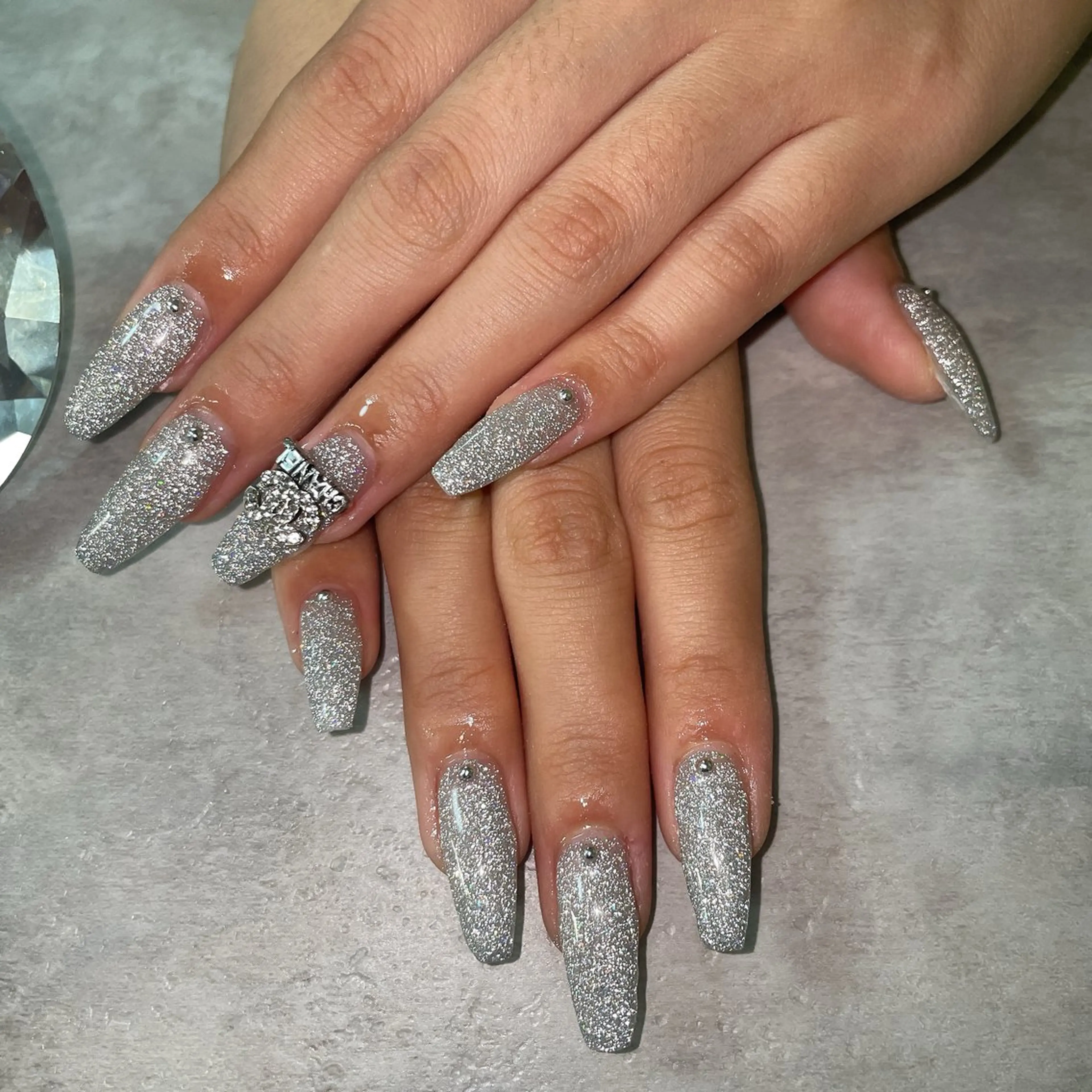 ネイル One Na1l ゆい☺︎のネイルデザイン