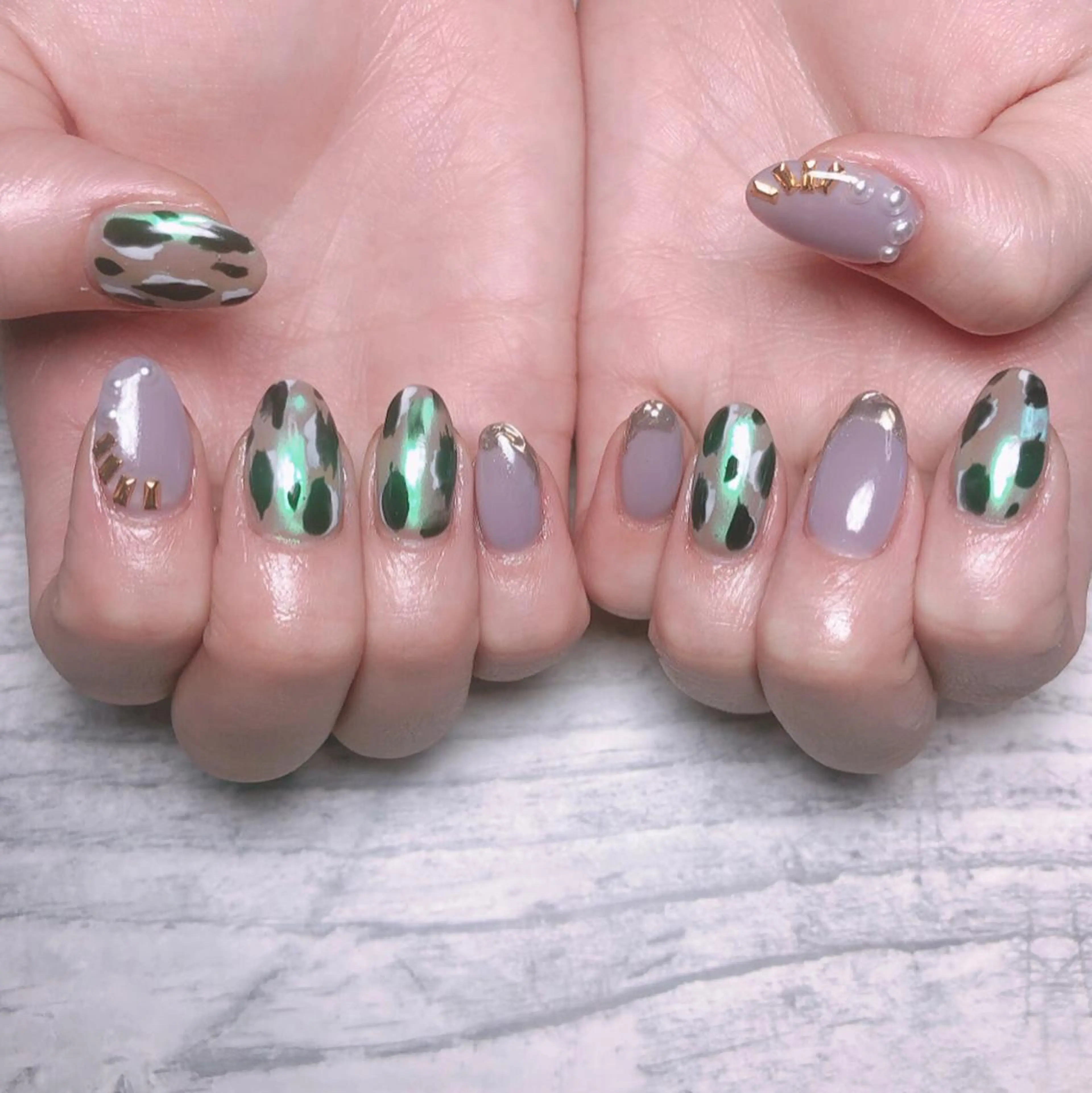 ネイル 個室ネイルサロンDolly Girl〜ドーリーガール〜所属・DollyGirl KYOKOのネイルデザイン