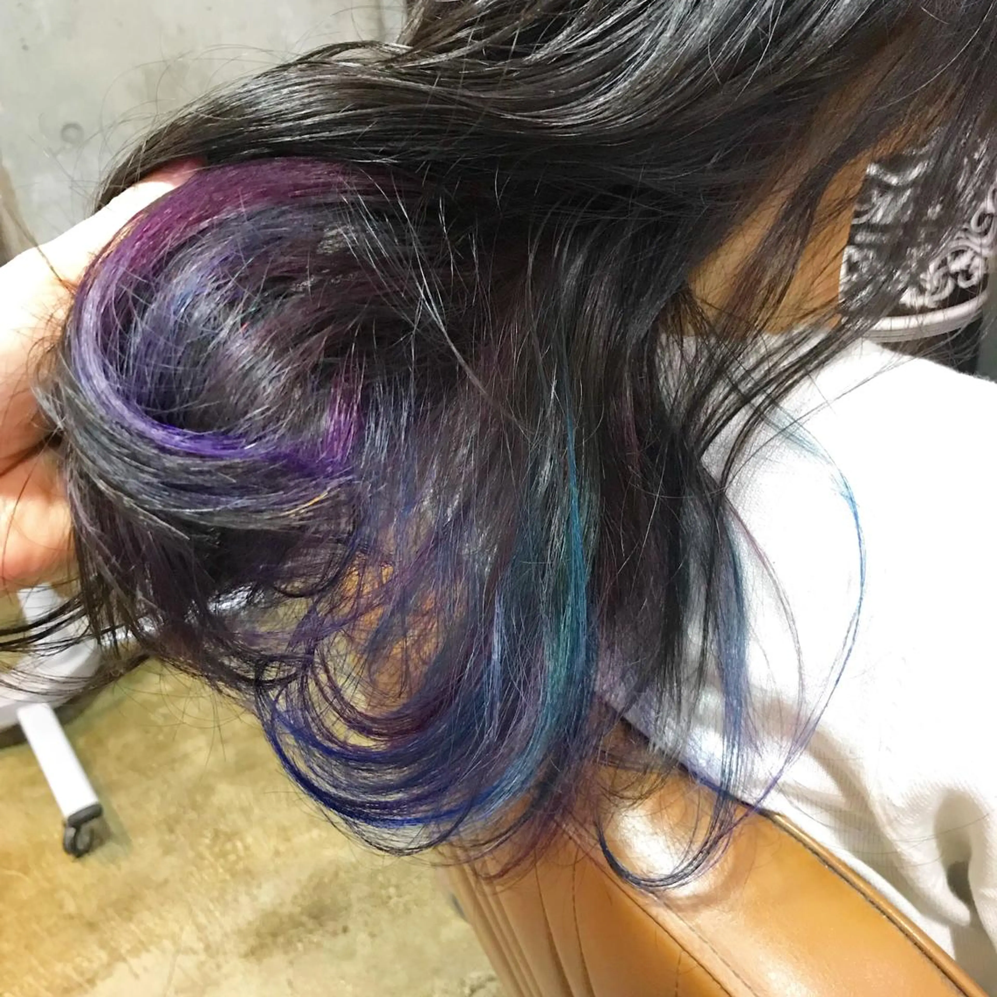 セミロング カラー パーマ ヘアアレンジ メンズ キッズ ネイル マツエク・マツパ 大理石ネイル(マーブル) サロンドミルク 原宿のヘアスタイル