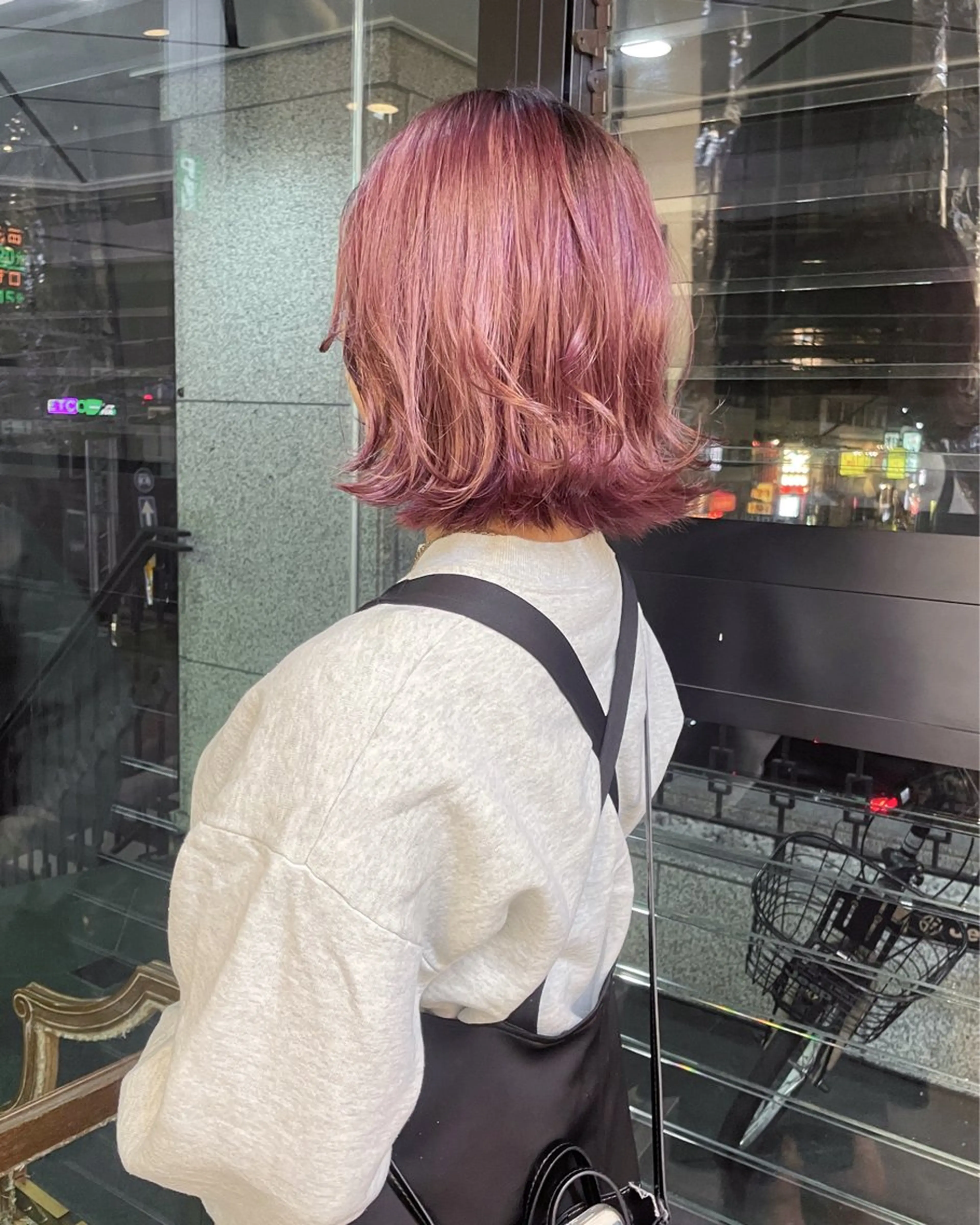 ミディアム カラー lot所属・大阪/心斎橋 lot mikuのヘアスタイル