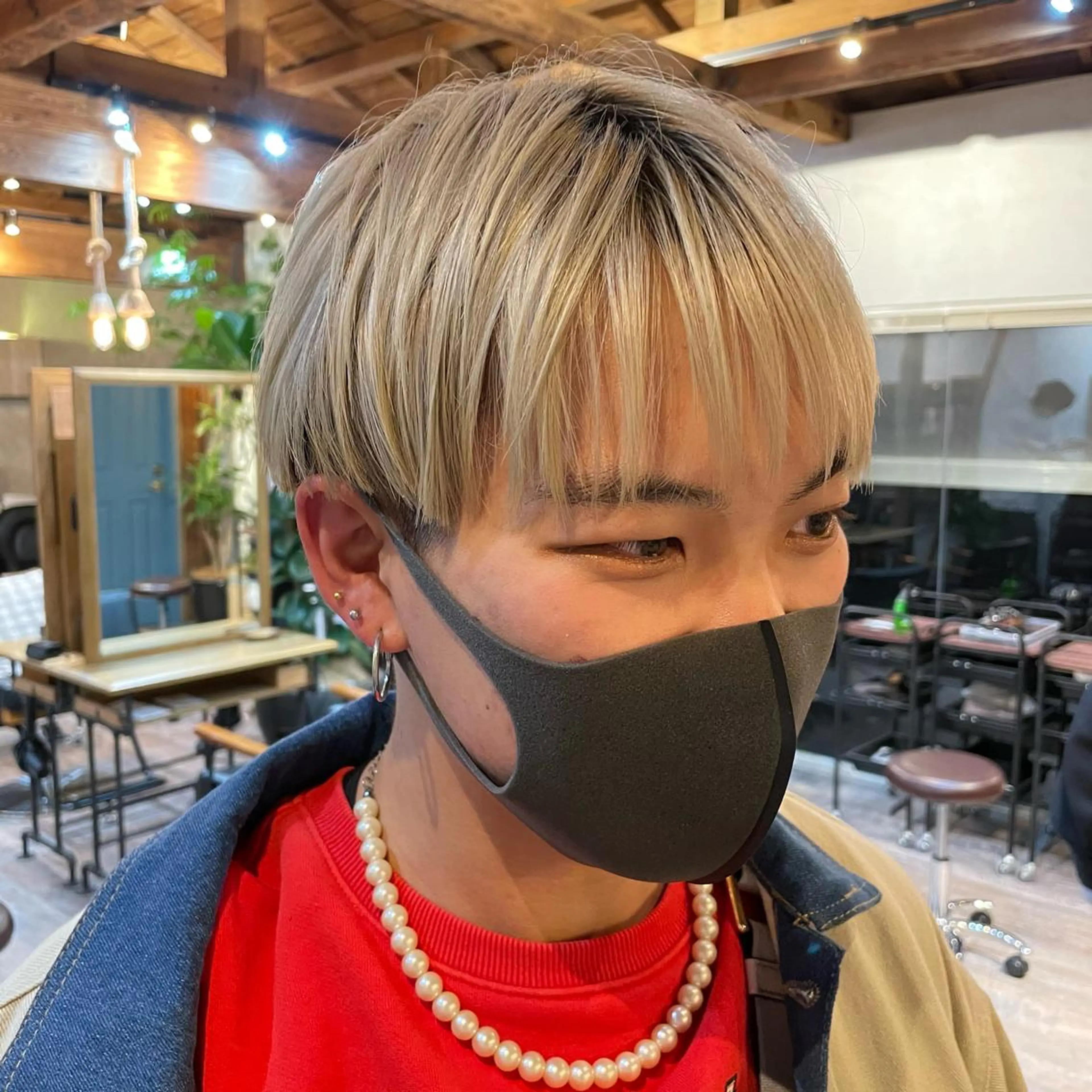 カラー メンズ 切りっぱなしボブ メンズブリーチ メンズハイトーン マッシュ ブリーチ 顔周りカット× 髪質改善【リョウ】のヘアスタイル