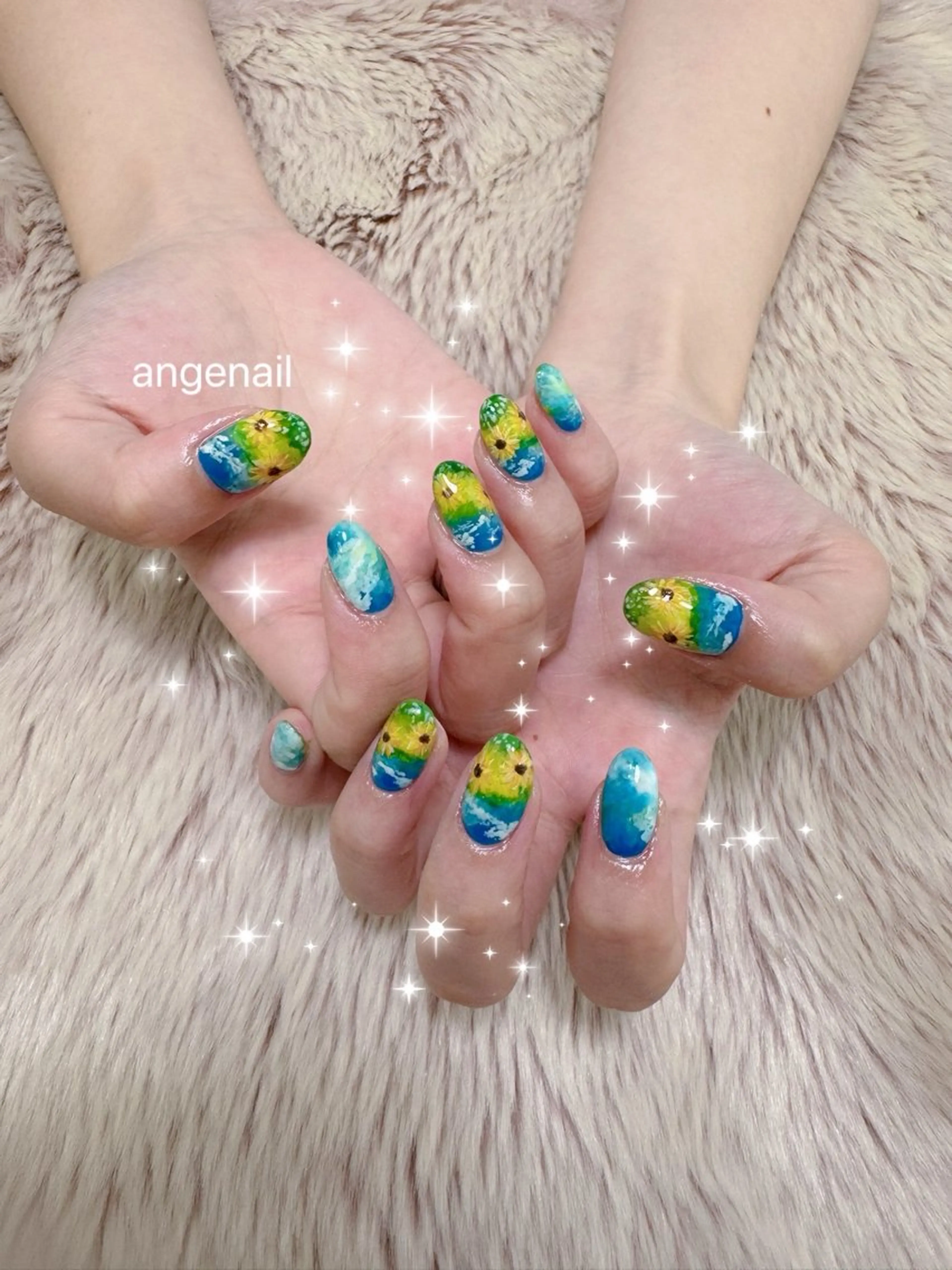 ネイル ハンドネイル オーナーネイリスト MAKIのネイルデザイン