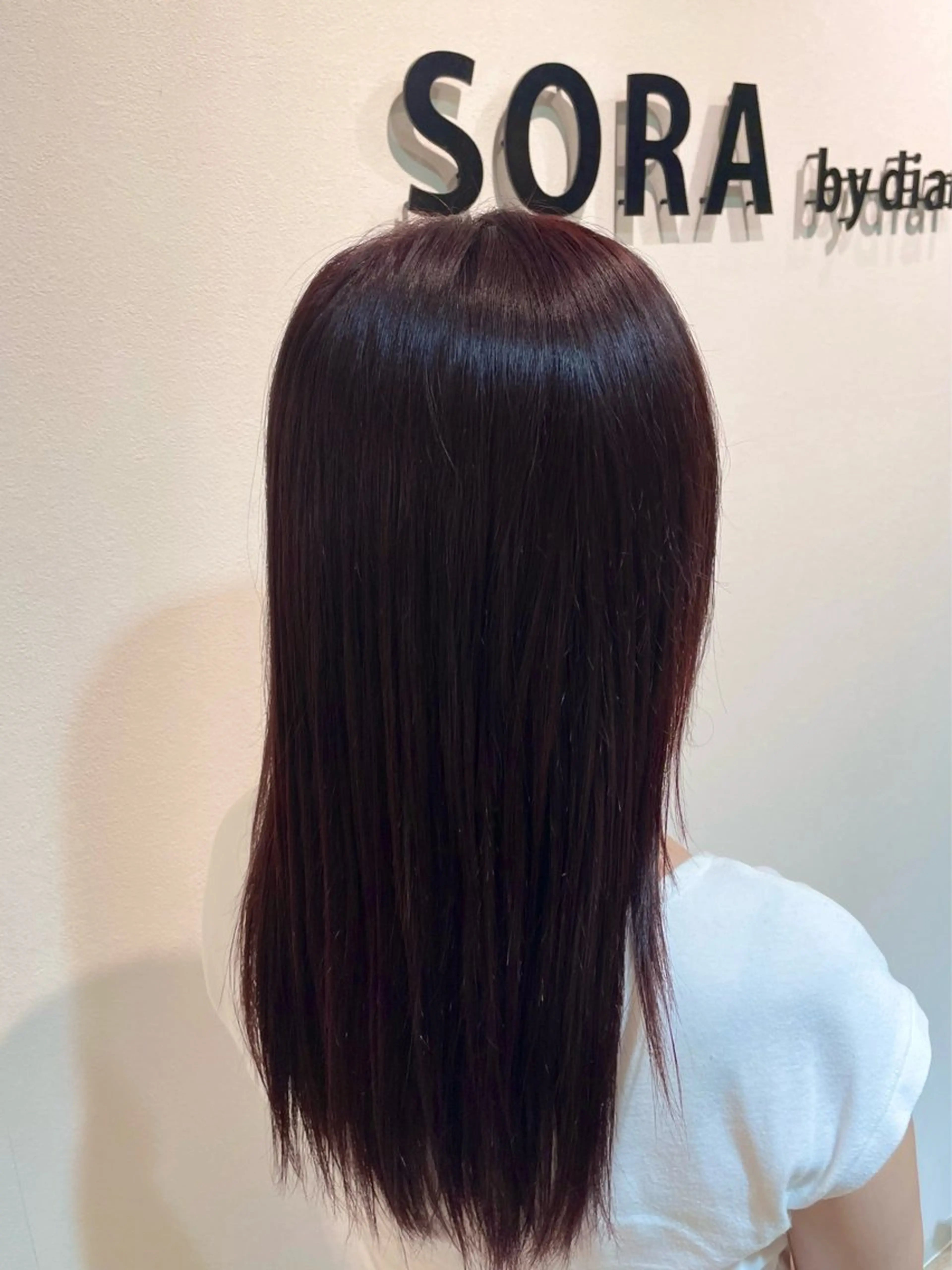 カラー diar湘南台店所属・ふくだももこ🍑 つるっとボブのヘアスタイル