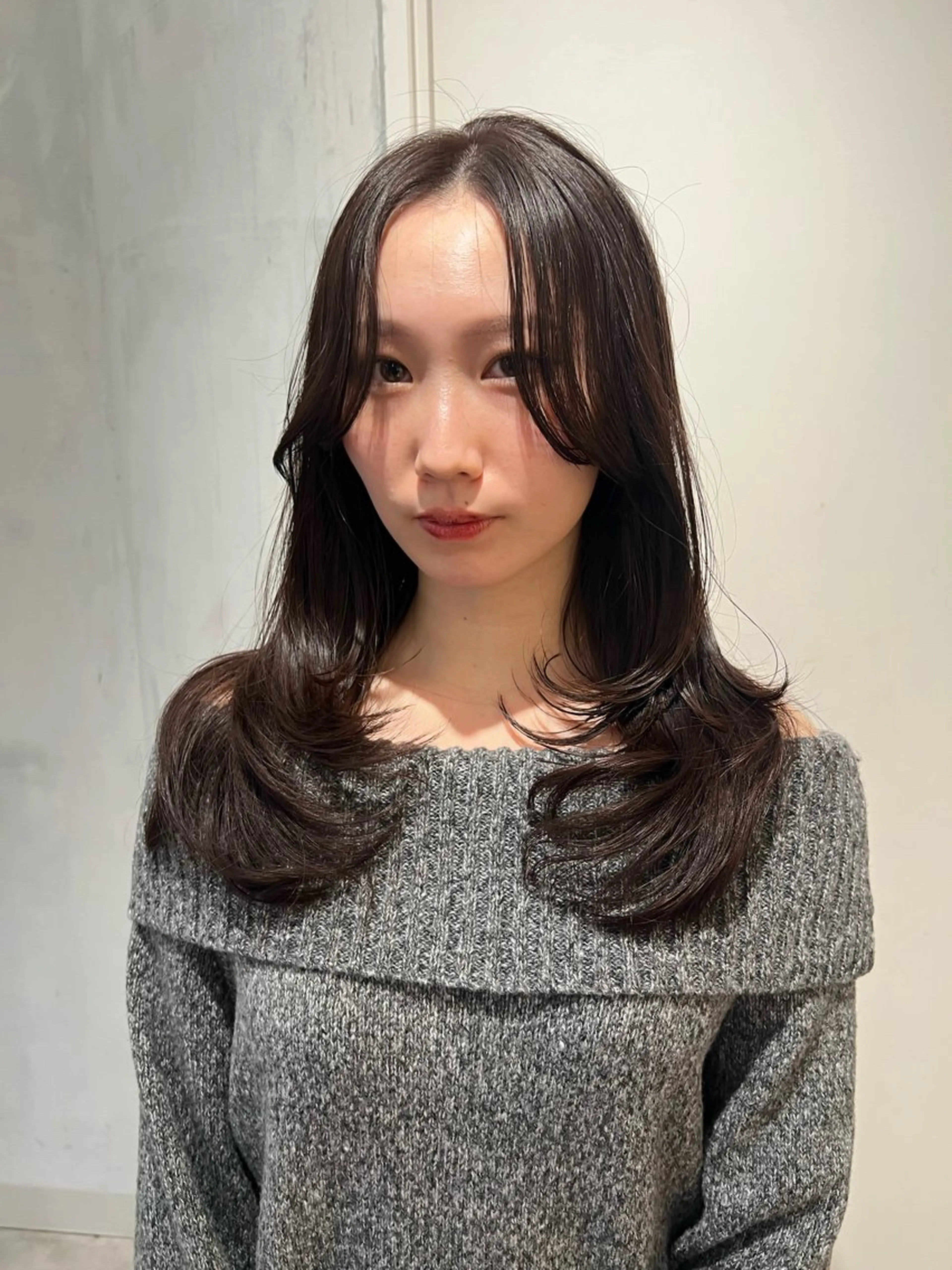 セミロング レイヤーカット カット ヘアカラー トリートメント 韓国レイヤー/顔周り /縮毛矯正/羽田航のヘアスタイル