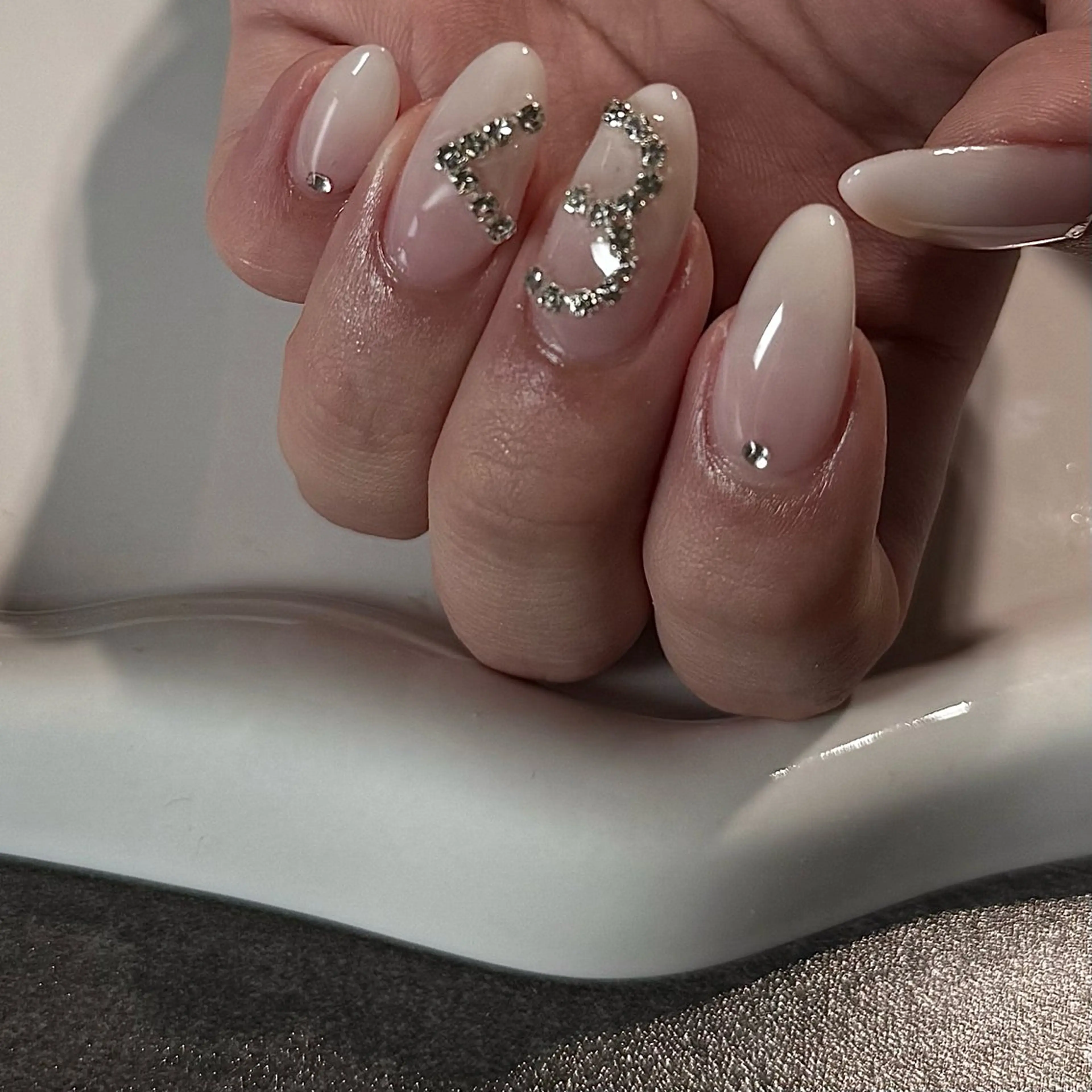 ネイル solu nail所属・碇 千波のネイルデザイン