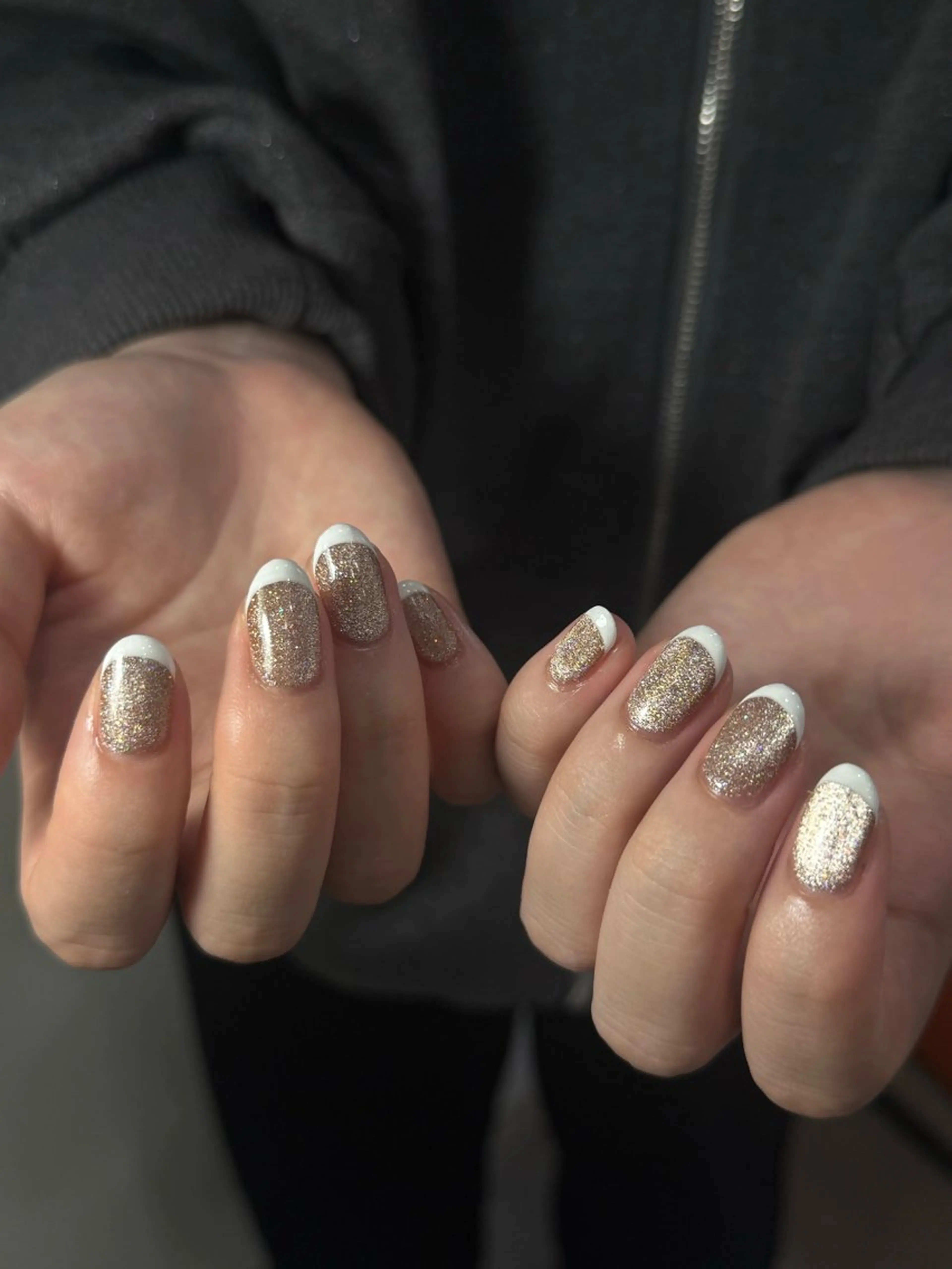 ネイル neouv所属・NEOUV_ mikuのネイルデザイン