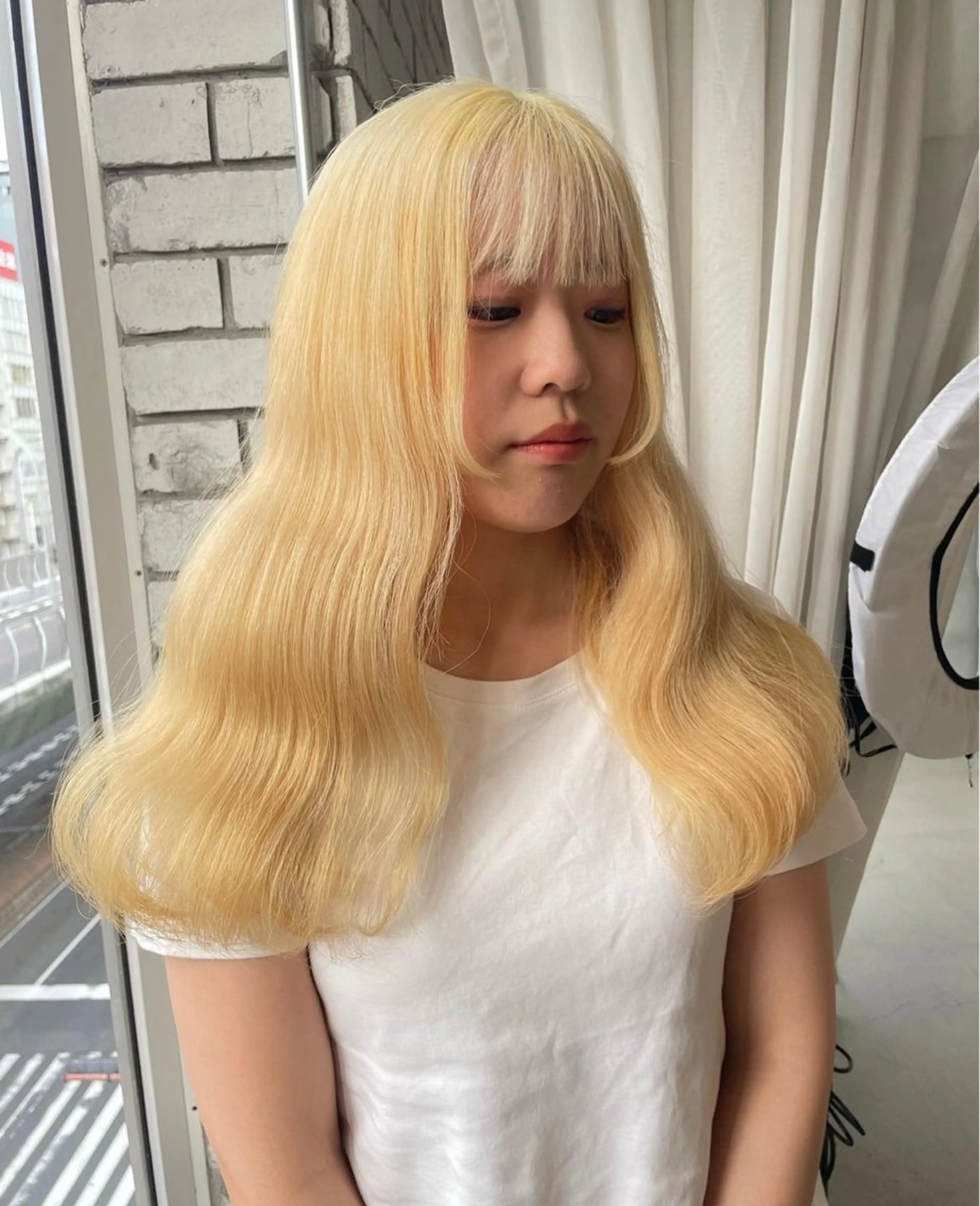 セミロング カラー 艶ハイトーン👑♡ NATSUKIのヘアスタイル