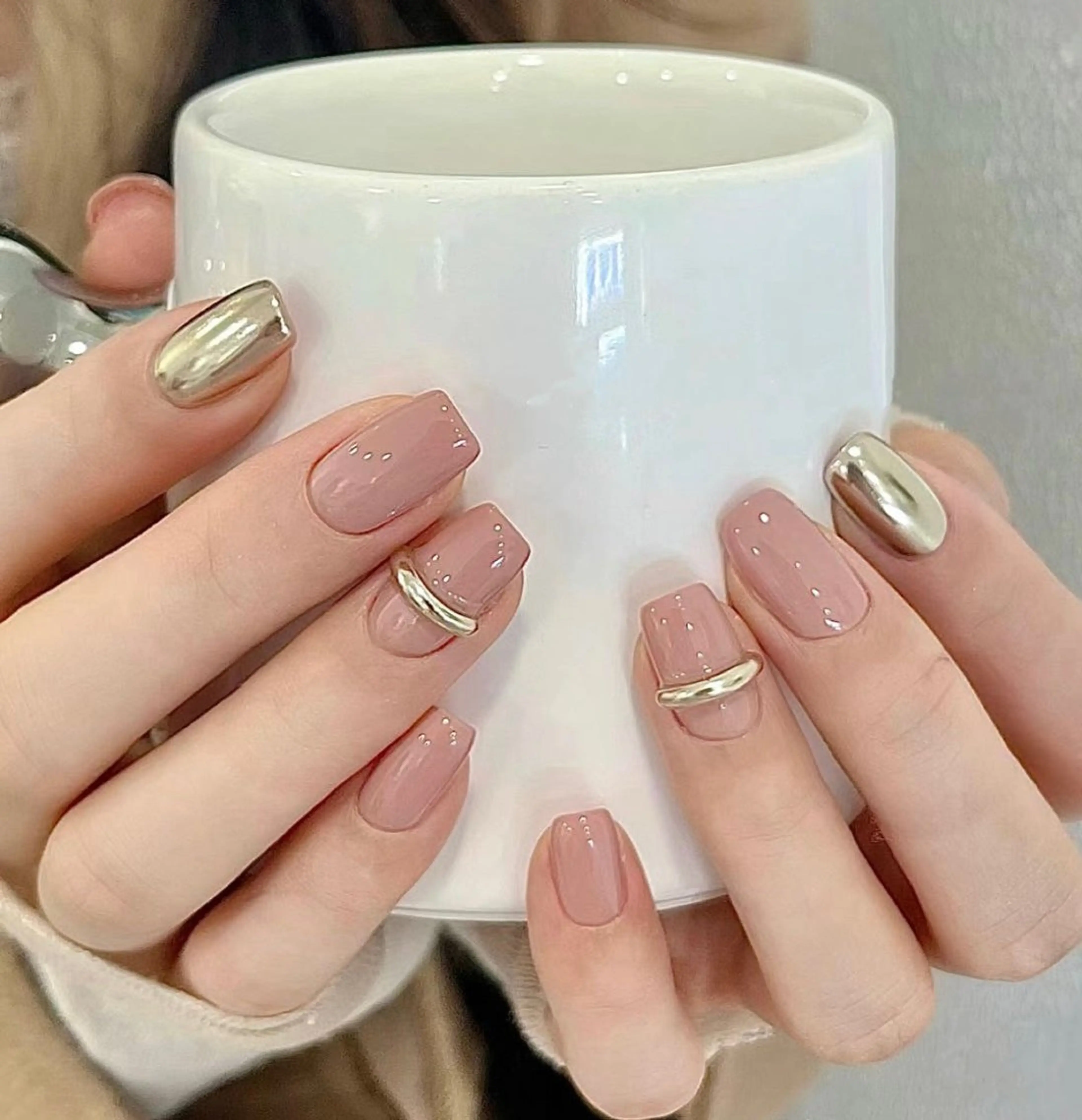 ネイル シンプルネイル 閨匠ビューティサロン 新橋店のネイルデザイン