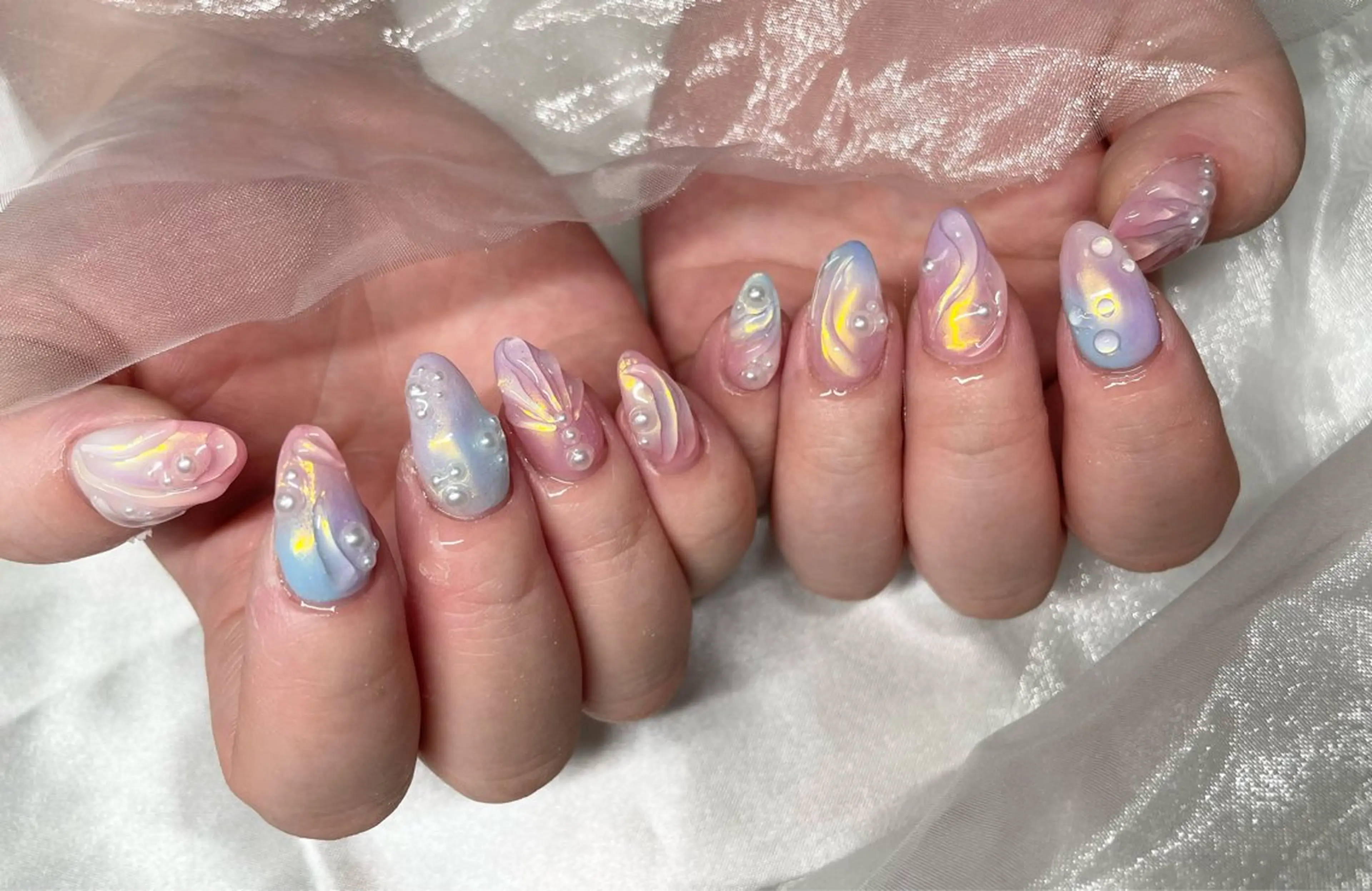 ネイル ハンドネイル Roi〈ロワ〉 Minakoのネイルデザイン