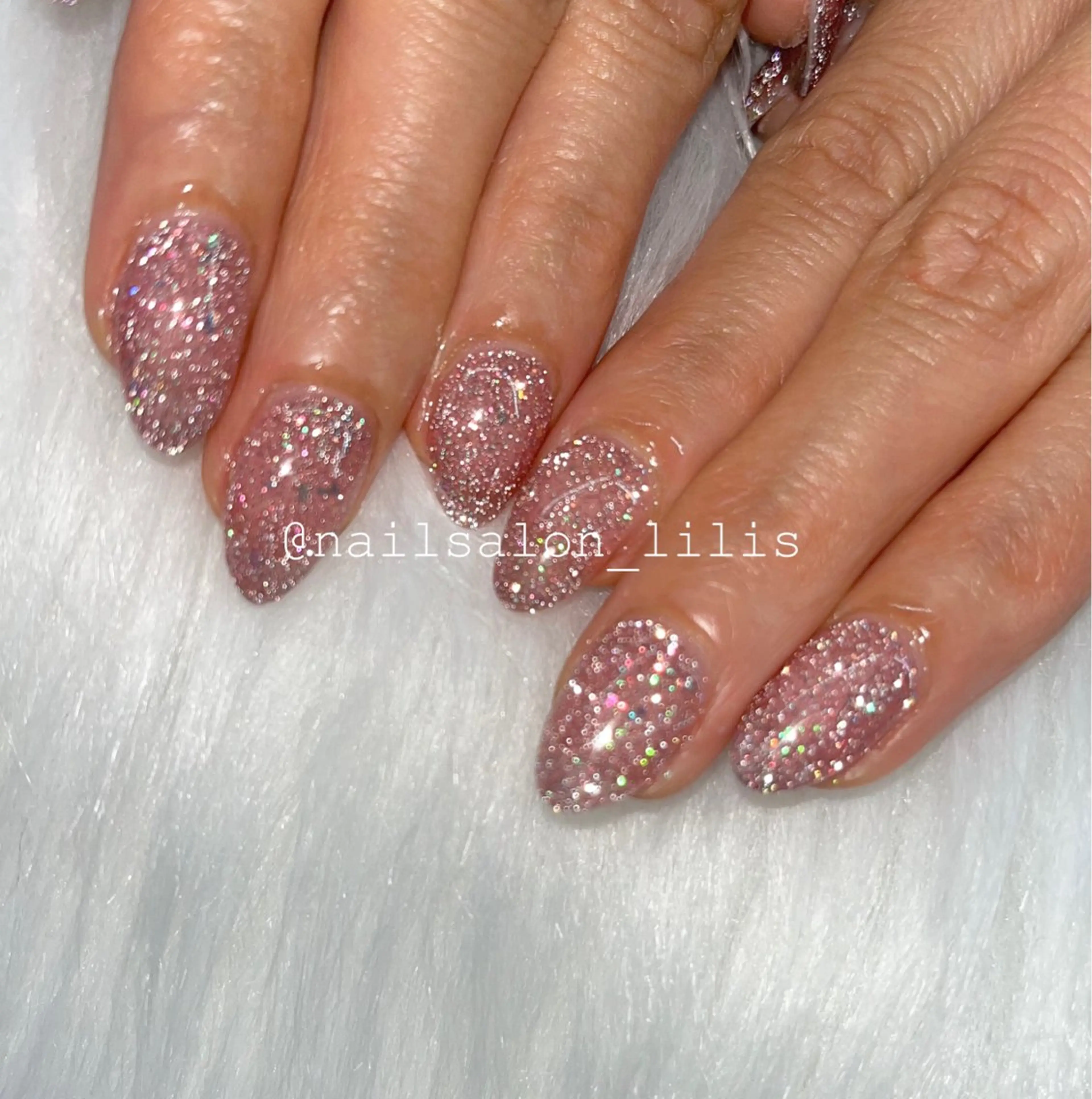 ネイル フラッシュネイル ハンドネイル nailsalon lilis所属・nailsalon Lilisのネイルデザイン