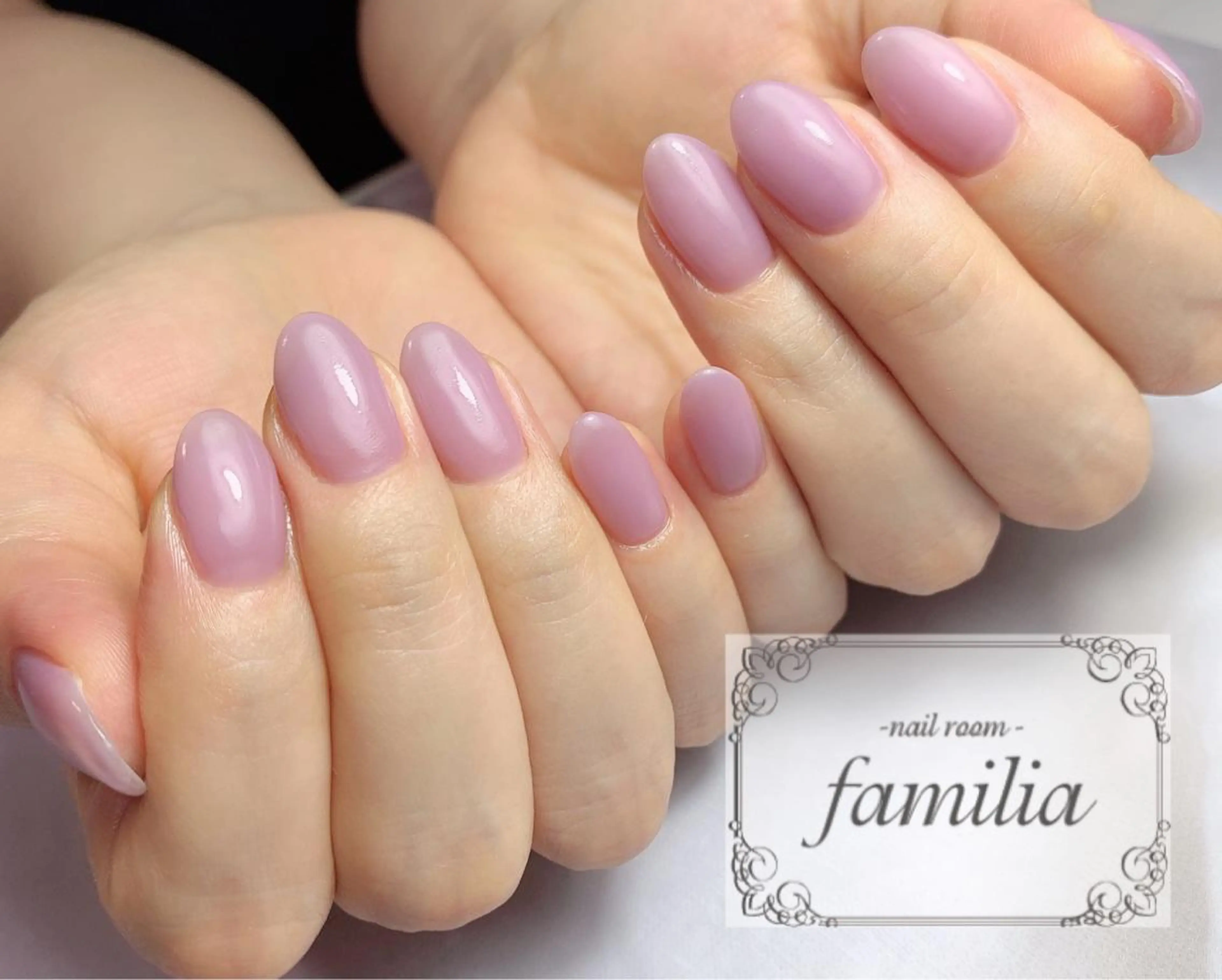 ネイル ハンドネイル -nailroom- familiaのネイルデザイン