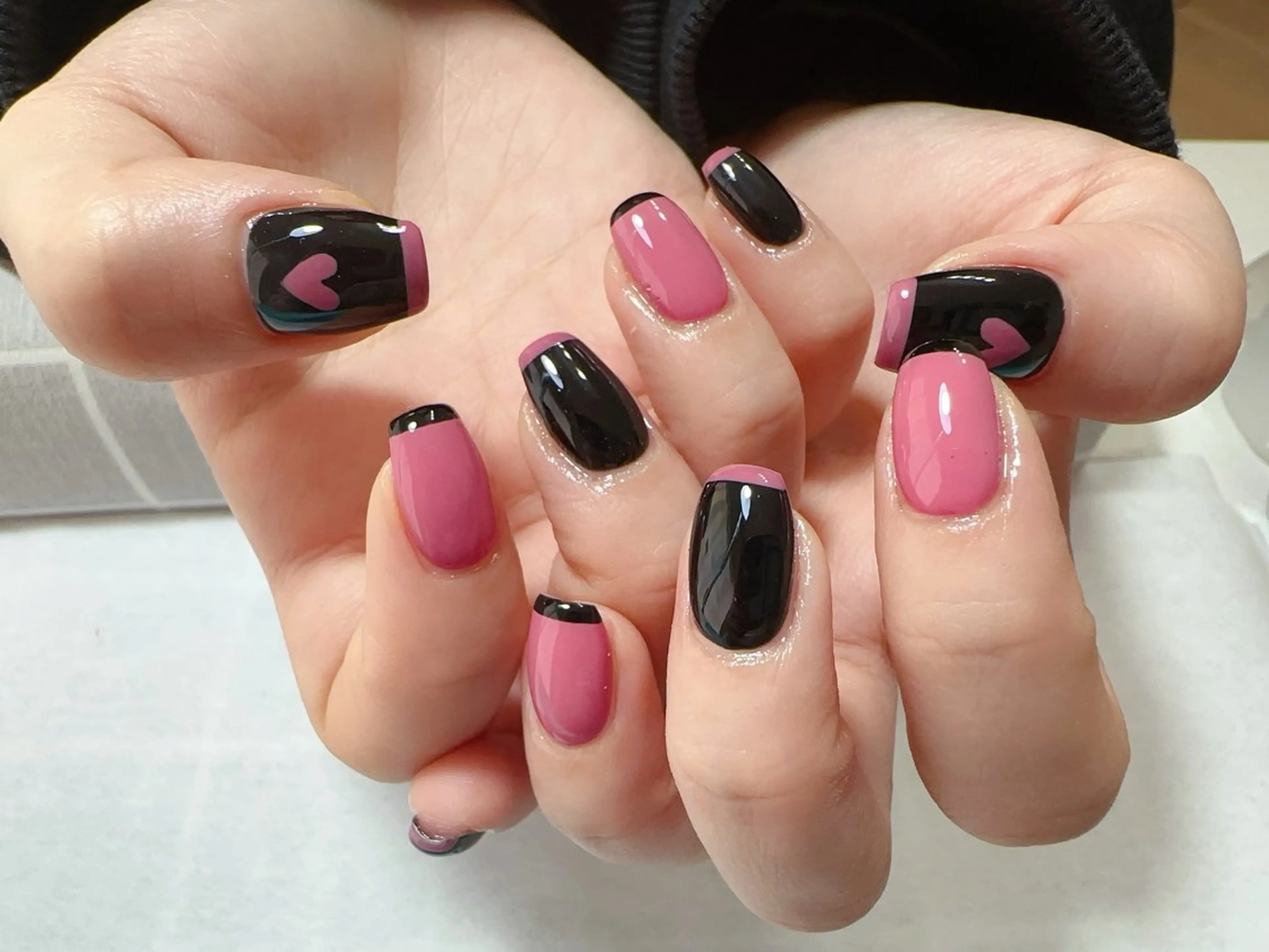 ネイル ハンドネイル NAIL CIRCLESのネイルデザイン