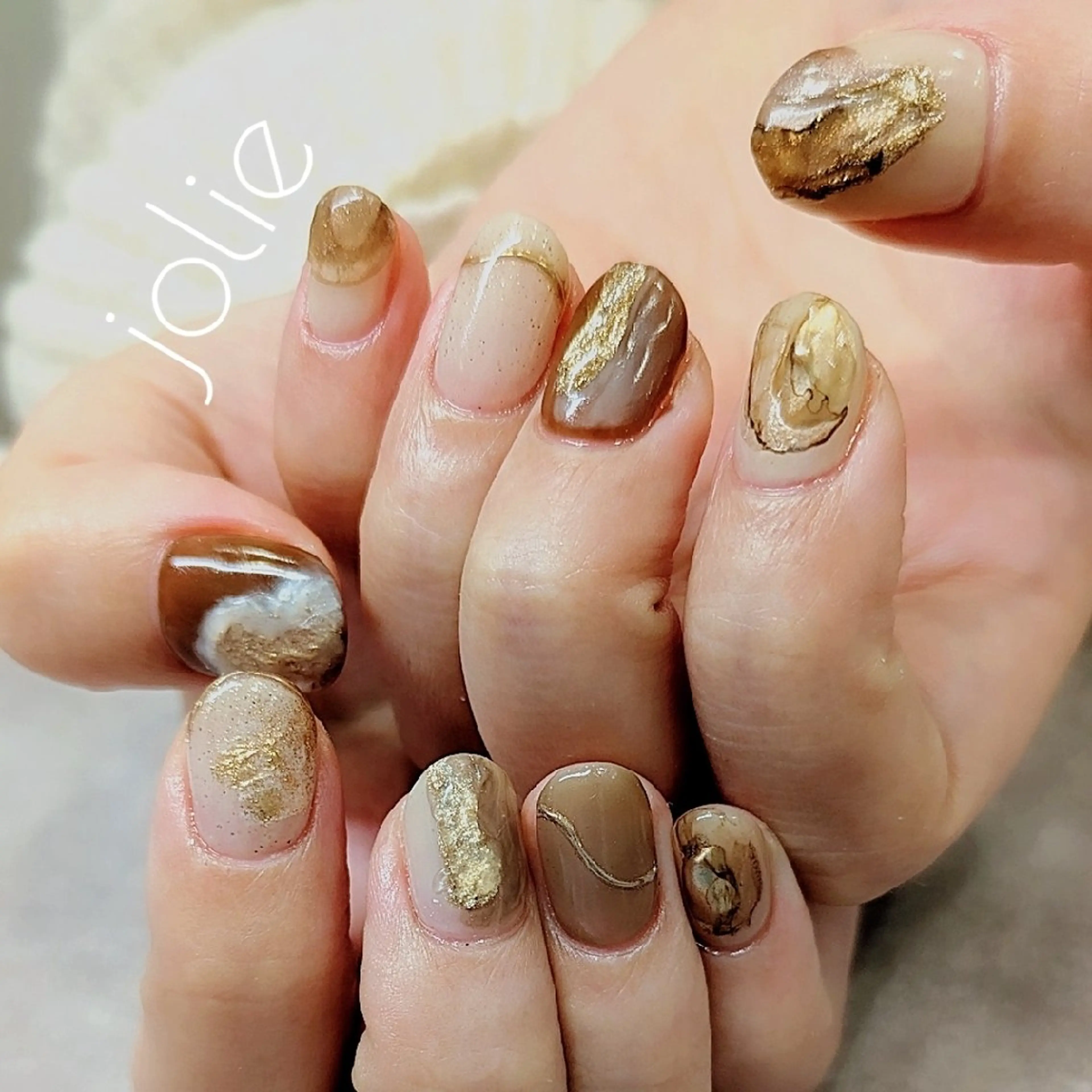 ネイル ニュアンスネイル ハンドネイル jolie  ISIHARAのネイルデザイン