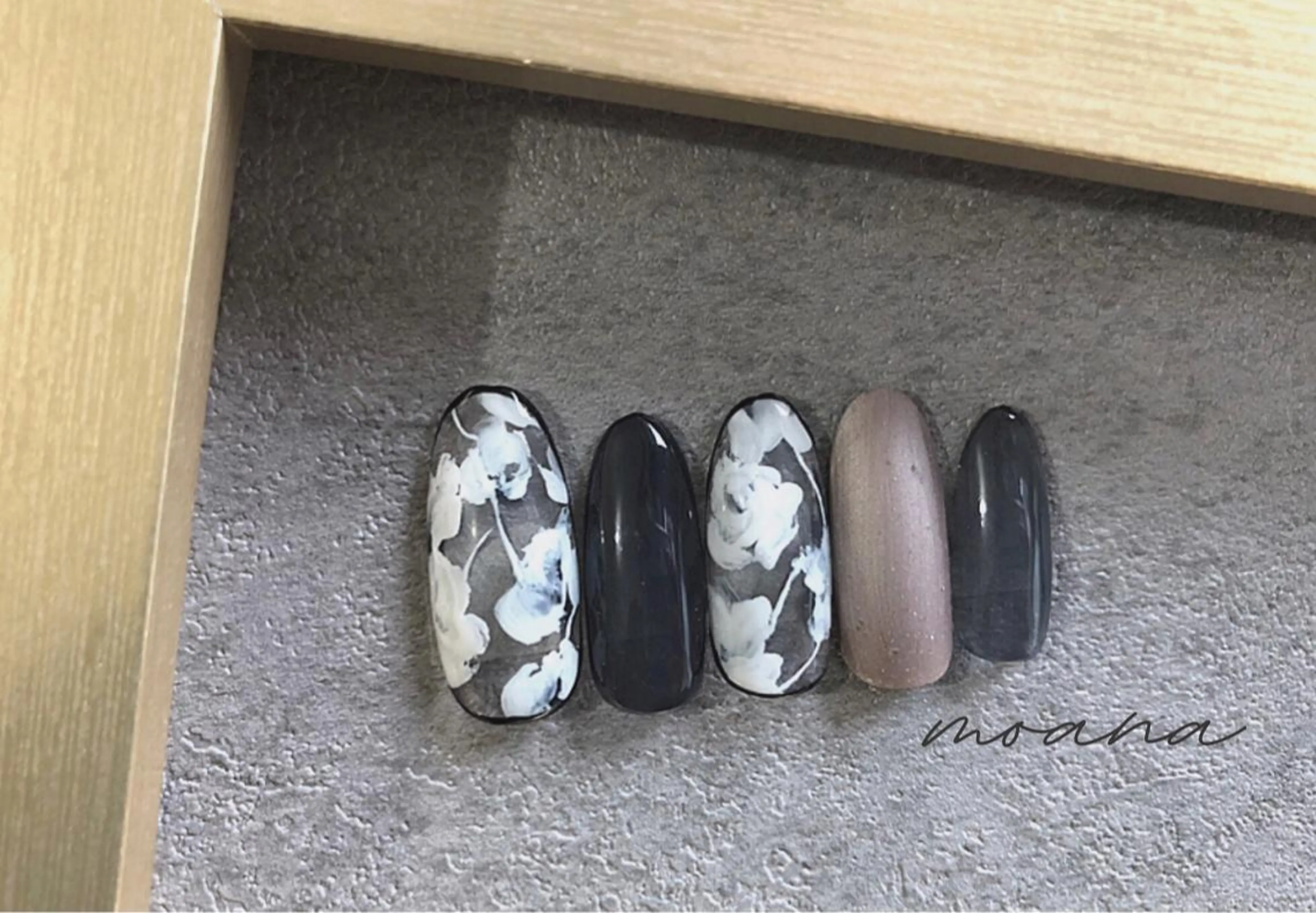 ネイル アートネイル フラワーネイル マットネイル ニュアンスネイル private salonMOANAのネイルデザイン
