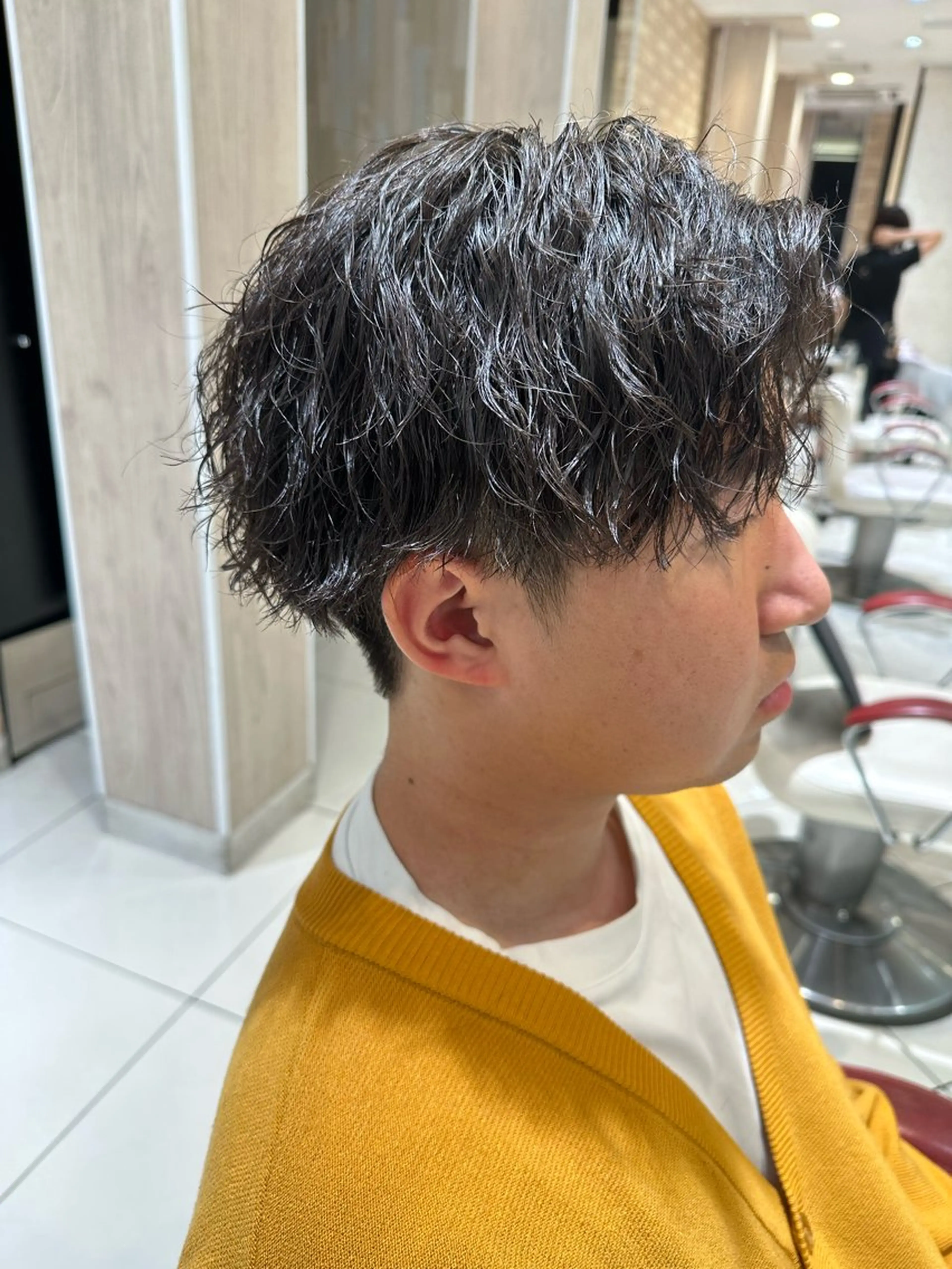 ショート パーマ メンズ フェザーパーマ メンズパーマ ツイストスパイラルパーマ ニュアンスパーマ スパイラルパーマ 💈メンズ特化 美容師サキ💈のヘアスタイル