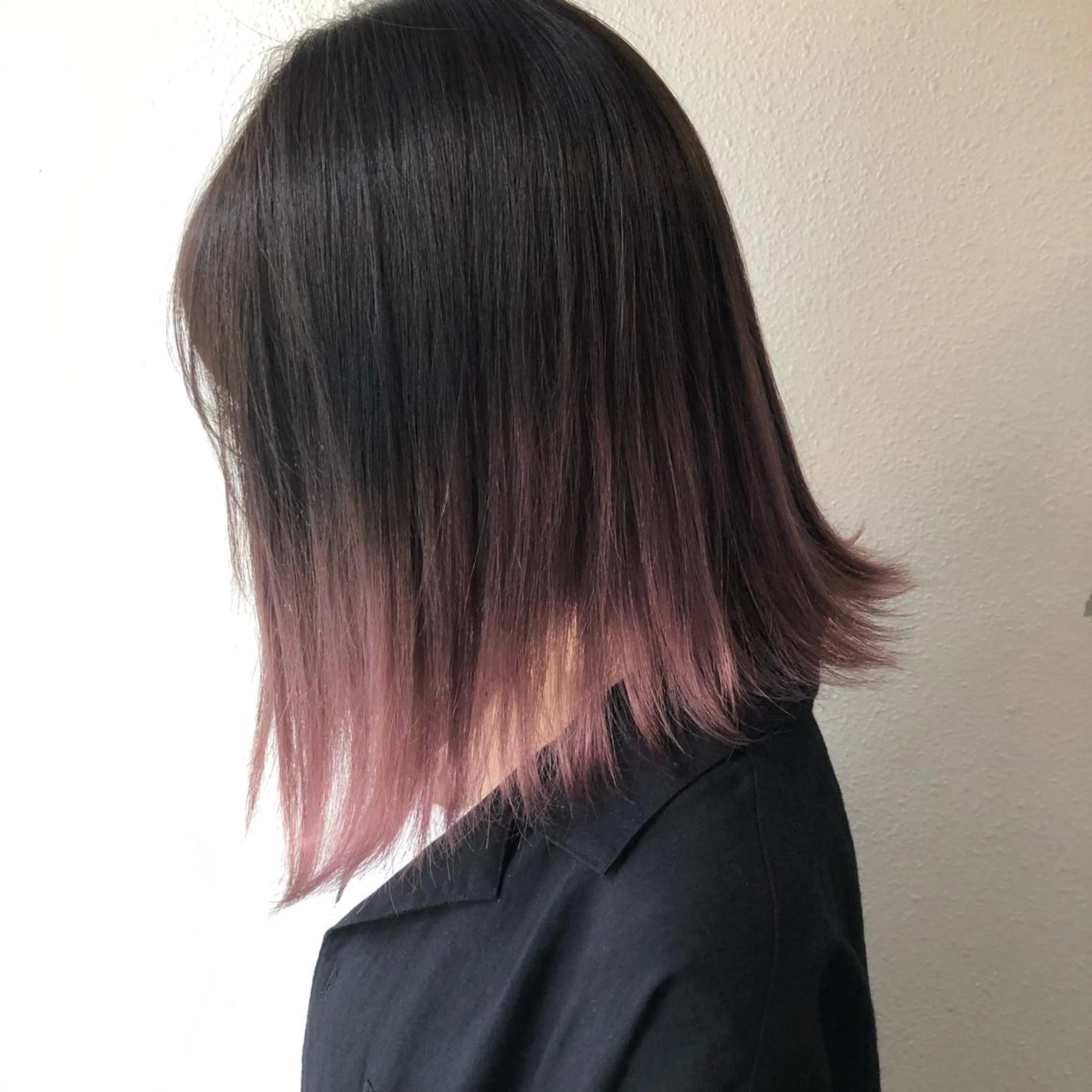 ミディアム カラー ブリーチ グラデーションカラー ラベンダーカラー ピンクカラー ピンクラベンダー しゅうさん🍝 麻田秀太郎のヘアスタイル