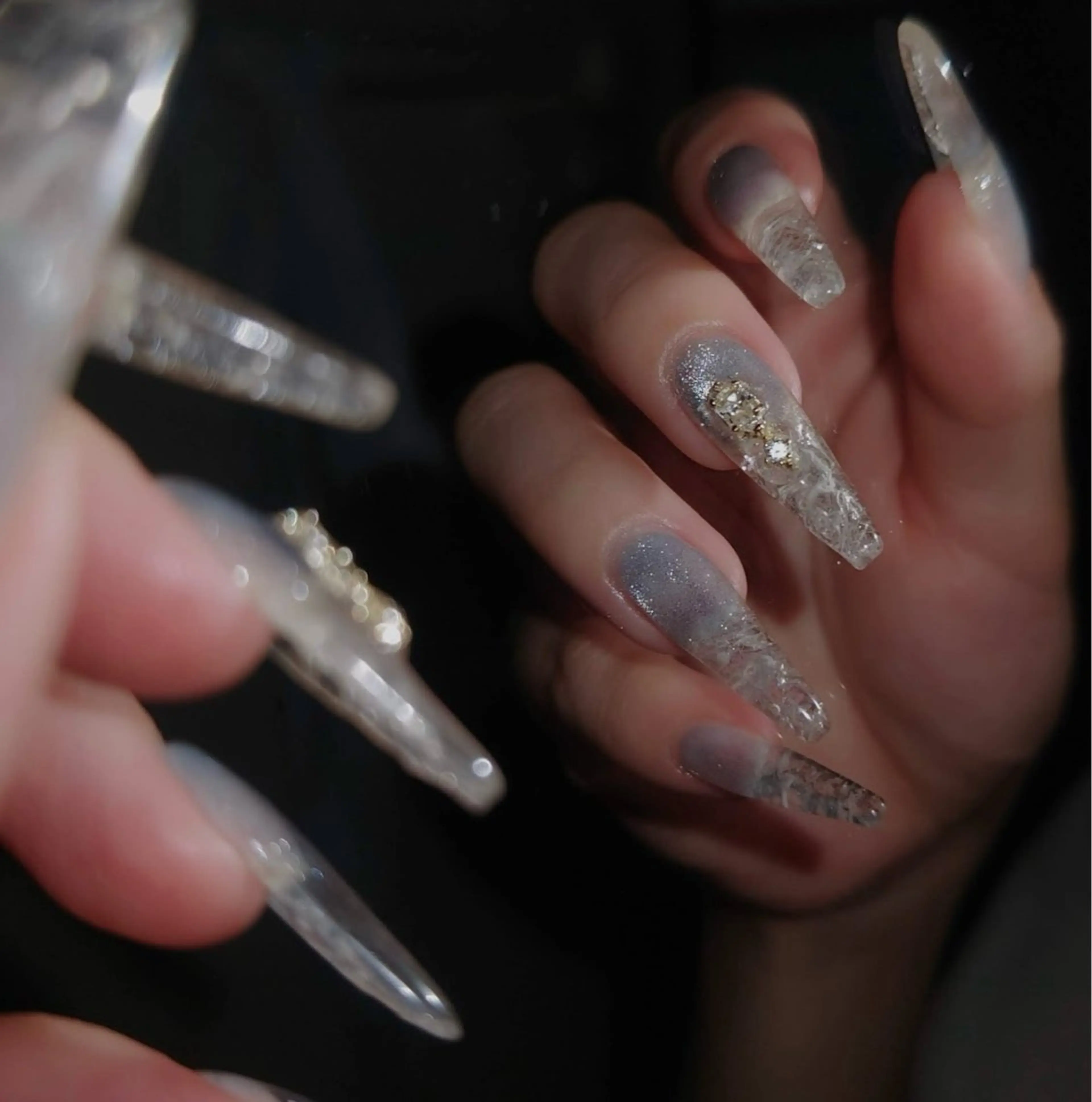 初回、当店ジェルオフ無料☆10本長さ出し☆サンプルデザインの写真