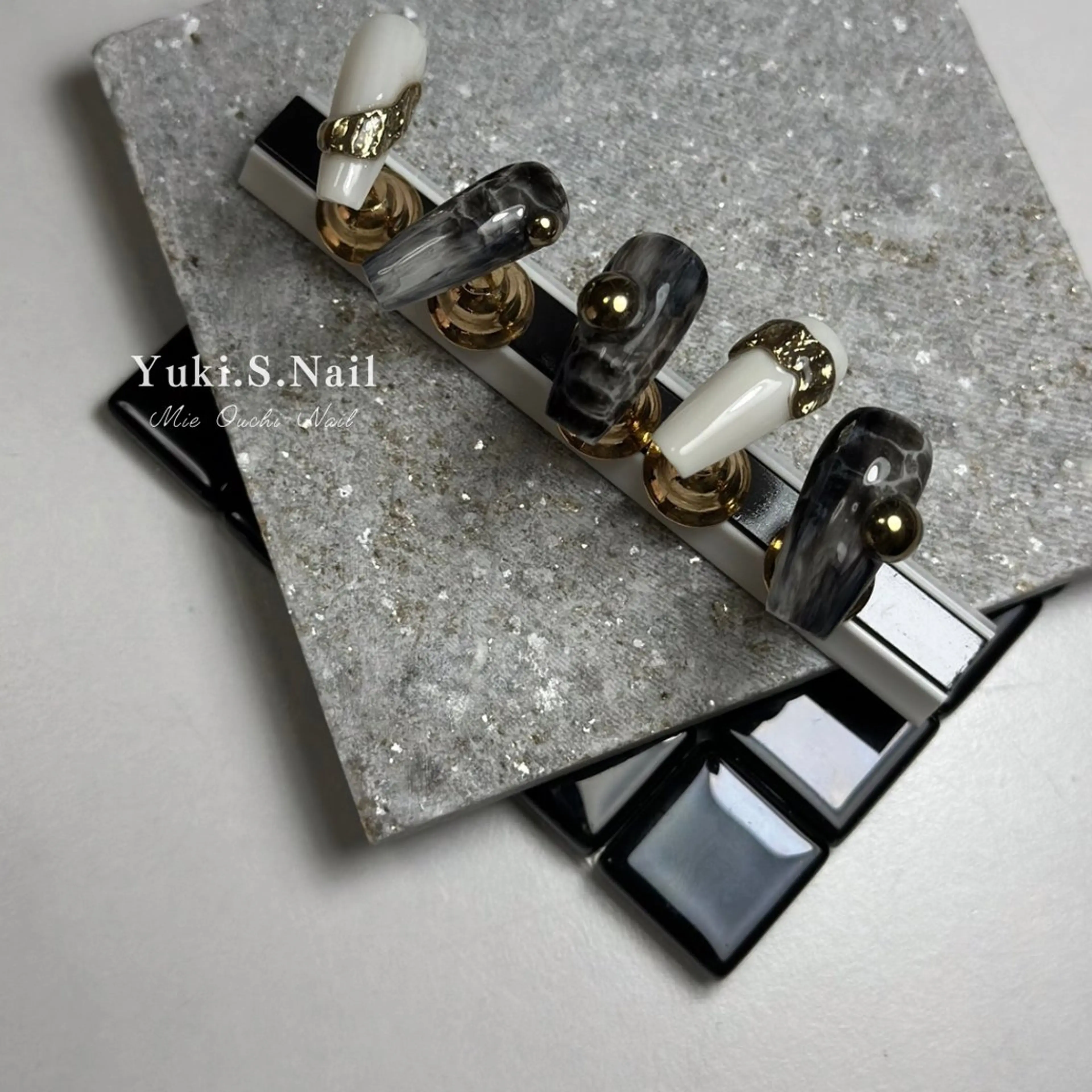 ロング ハンドネイル Yuki S.Nailのネイルデザイン