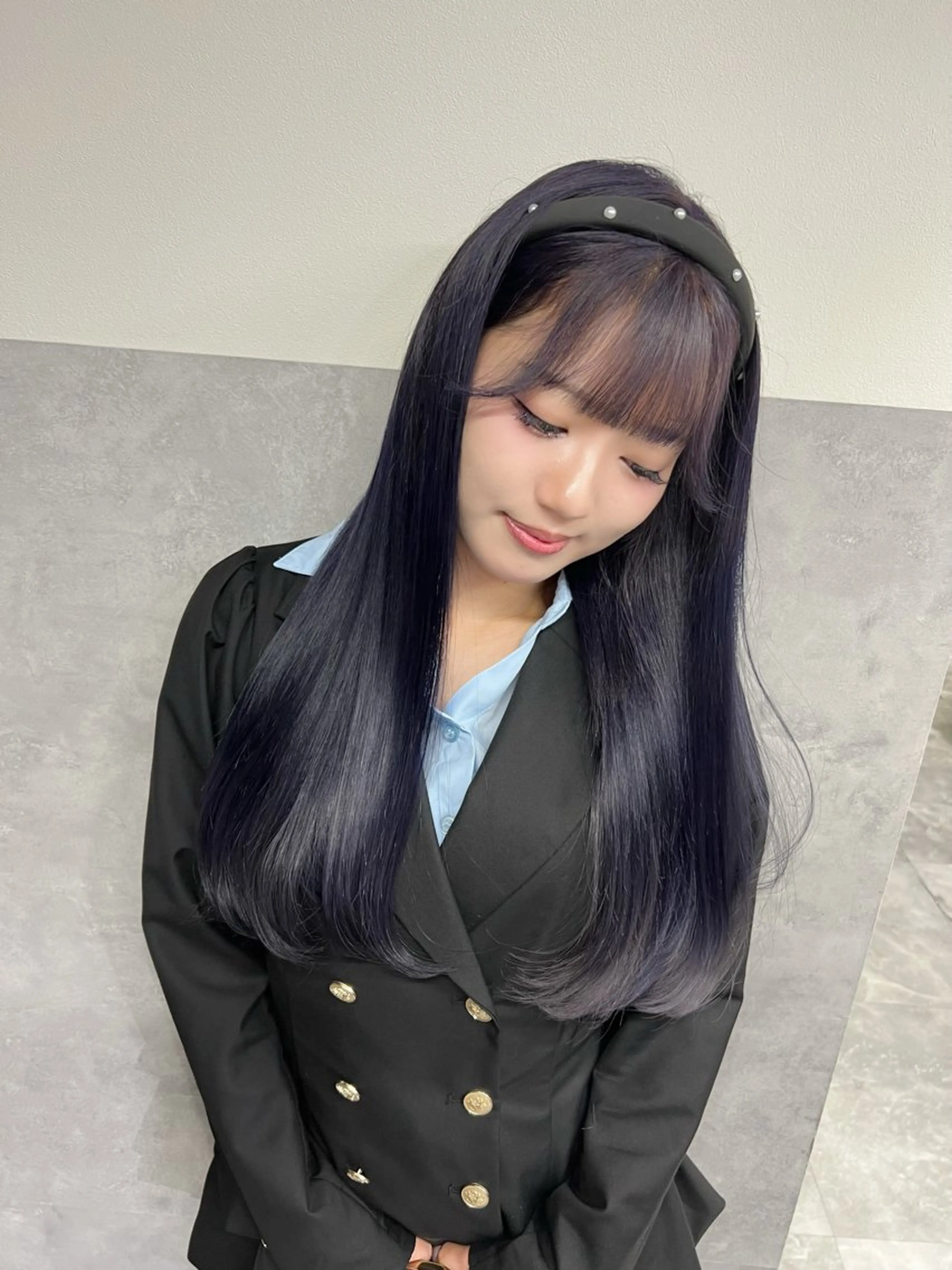 ロング カラー 黒髪 ブリーチ 透明感カラー 顔周りカット レイヤーカット カット ヘアカラー トリートメント 透明感/レイヤー 🇰🇷tomonaのヘアスタイル