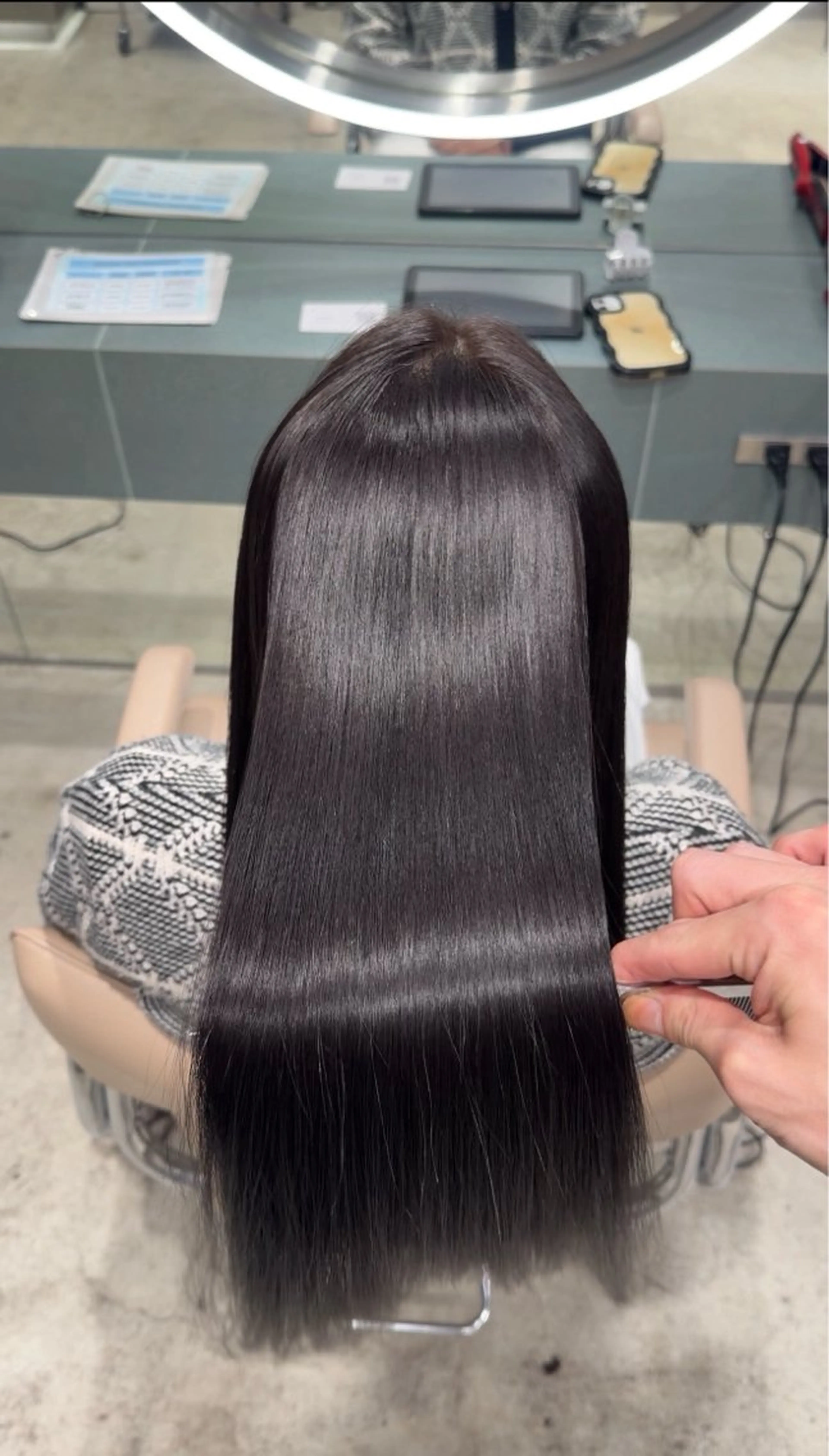 セミロング カット 縮毛矯正 トリートメント ✨髪質改善 縮毛矯正 艶髪 立川 コウキ✨のヘアスタイル