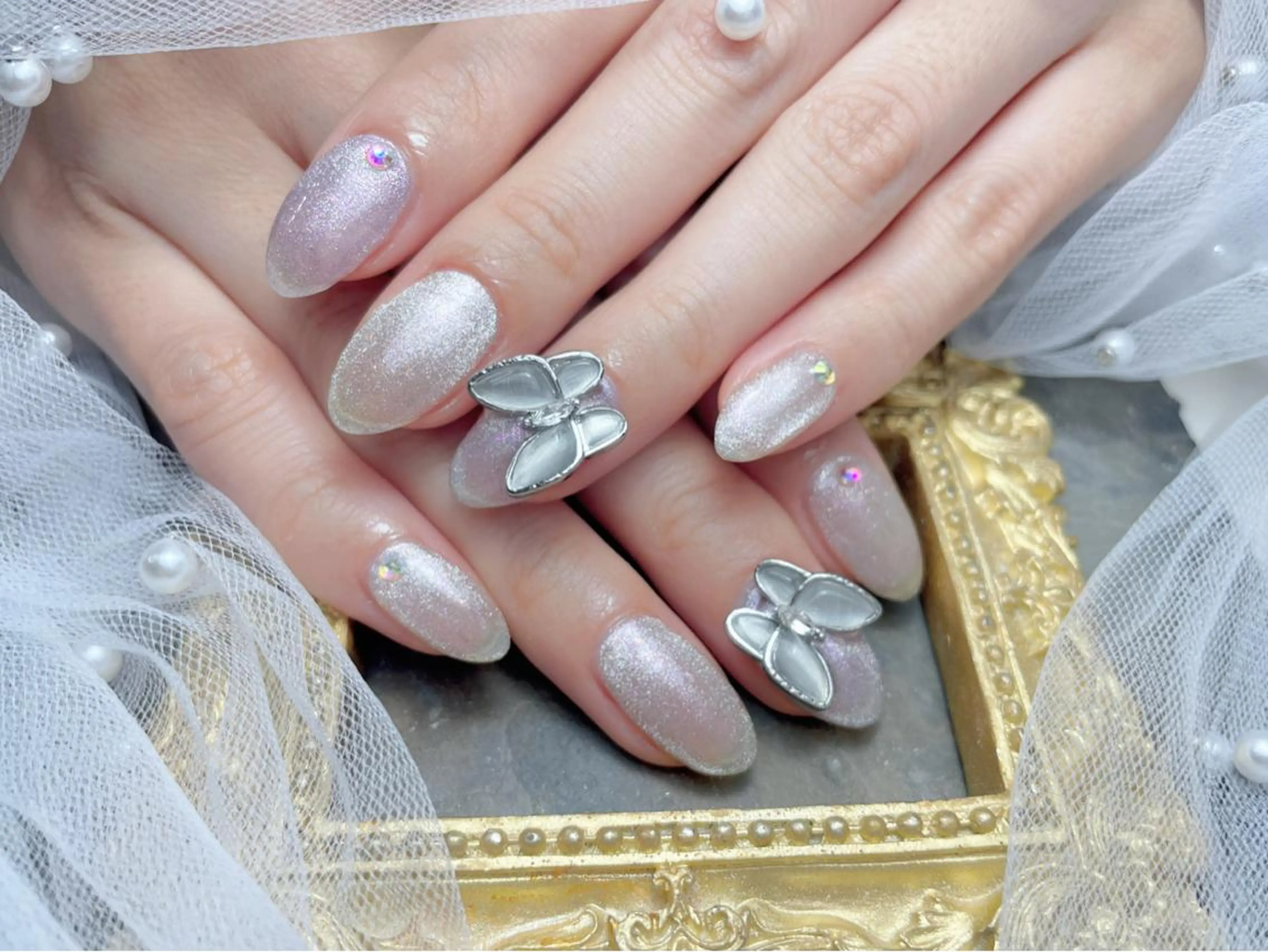 ネイル ハンドネイル マジックミラー所属・マジック ミラーのネイルデザイン