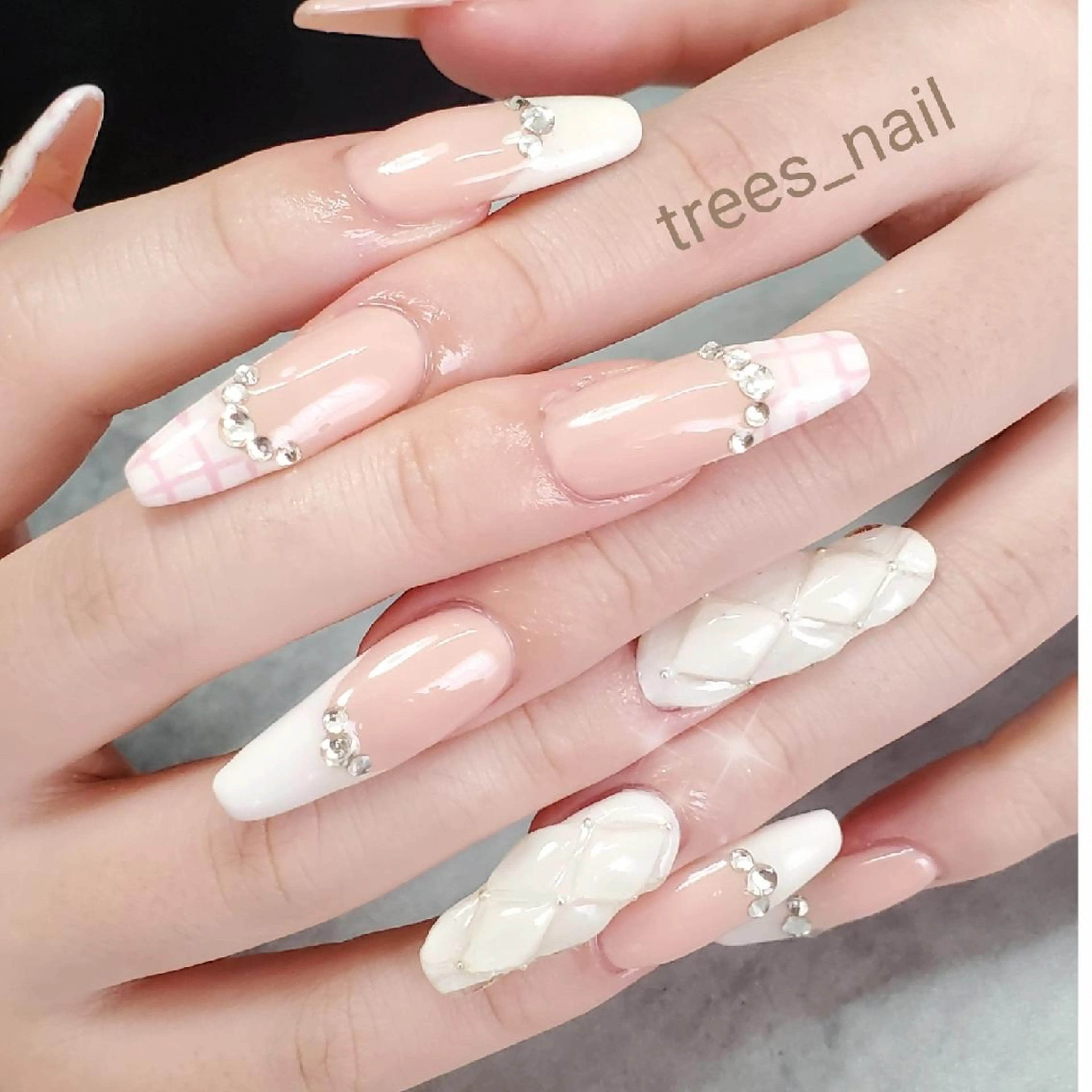 ネイル trees_ nailのネイルデザイン