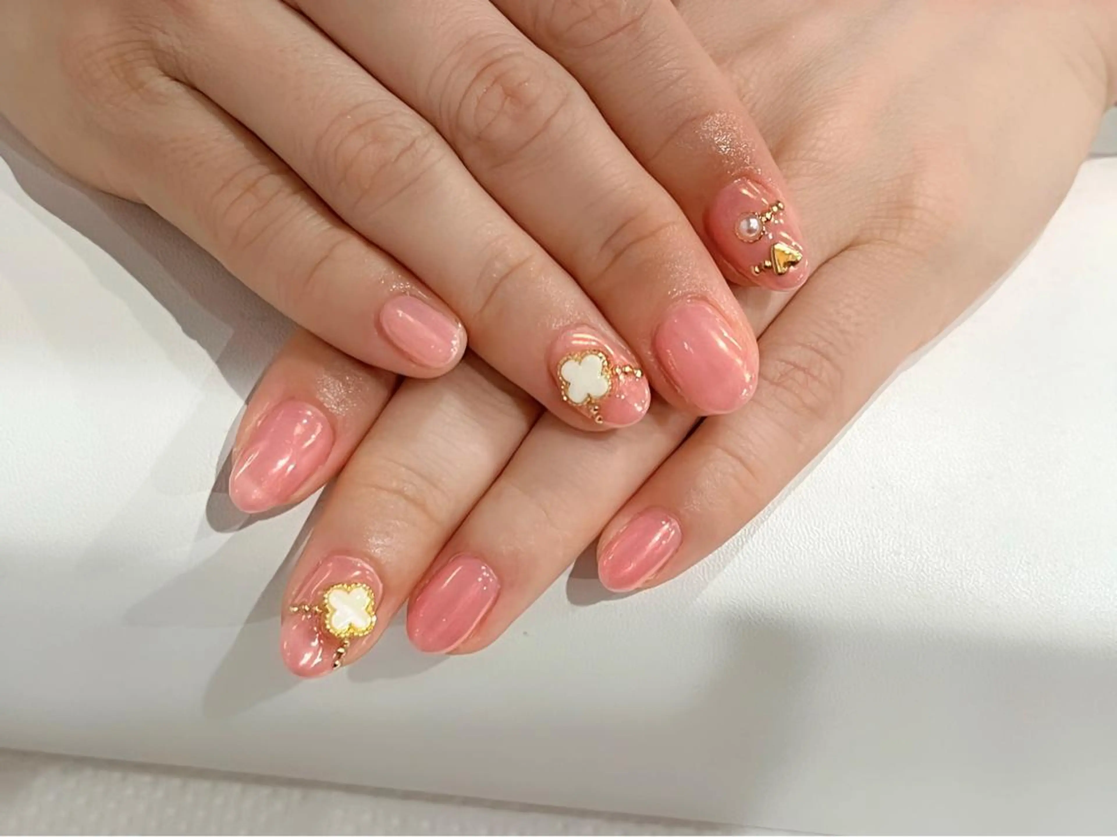 ネイル Protea ❁⃘*.ﾟ清家 美穂のネイルデザイン