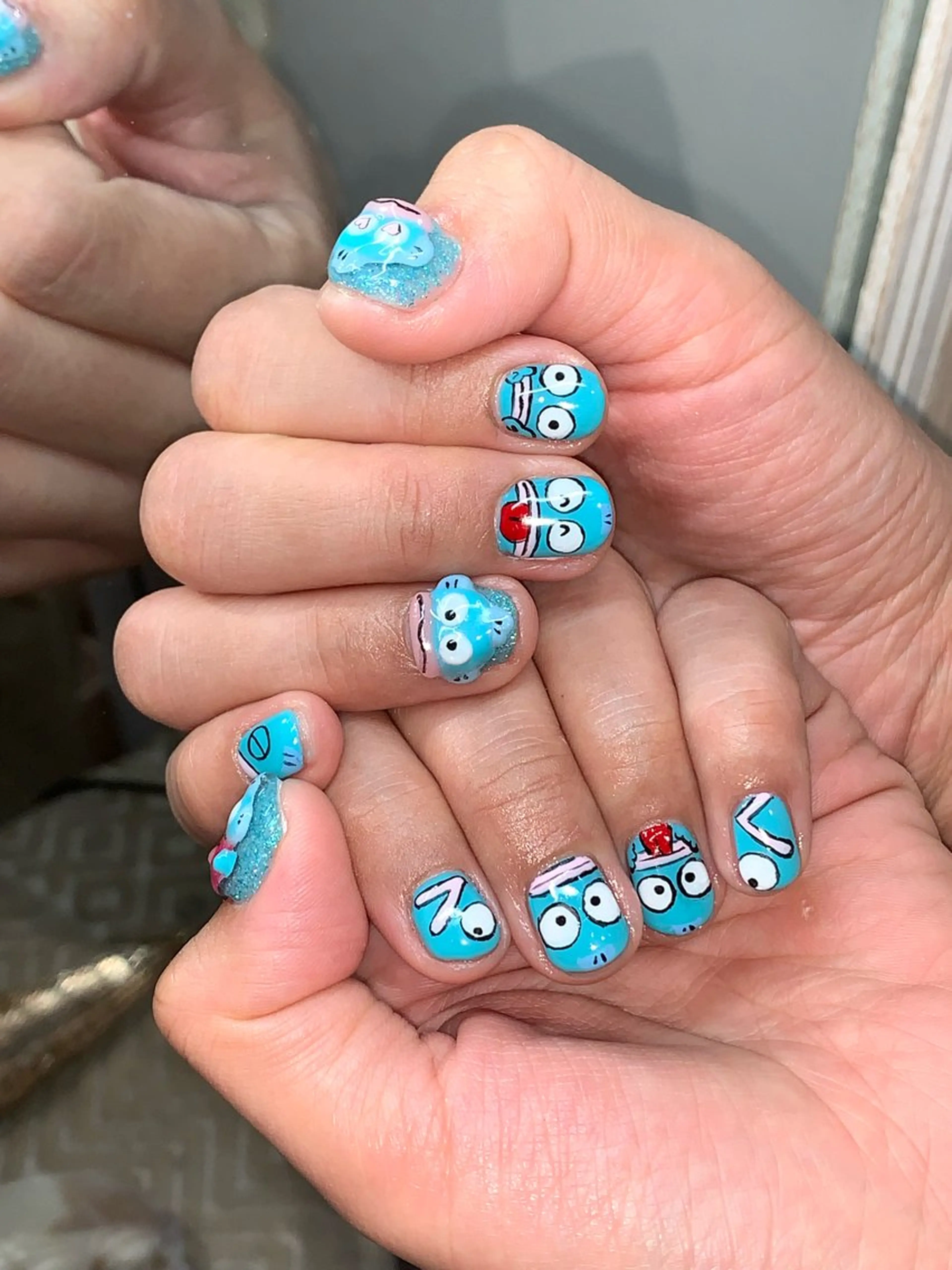 ネイル ハンドネイル NES NAIL所属・さゆり￤推しキャラ ￤ロングネイル🩷のネイルデザイン