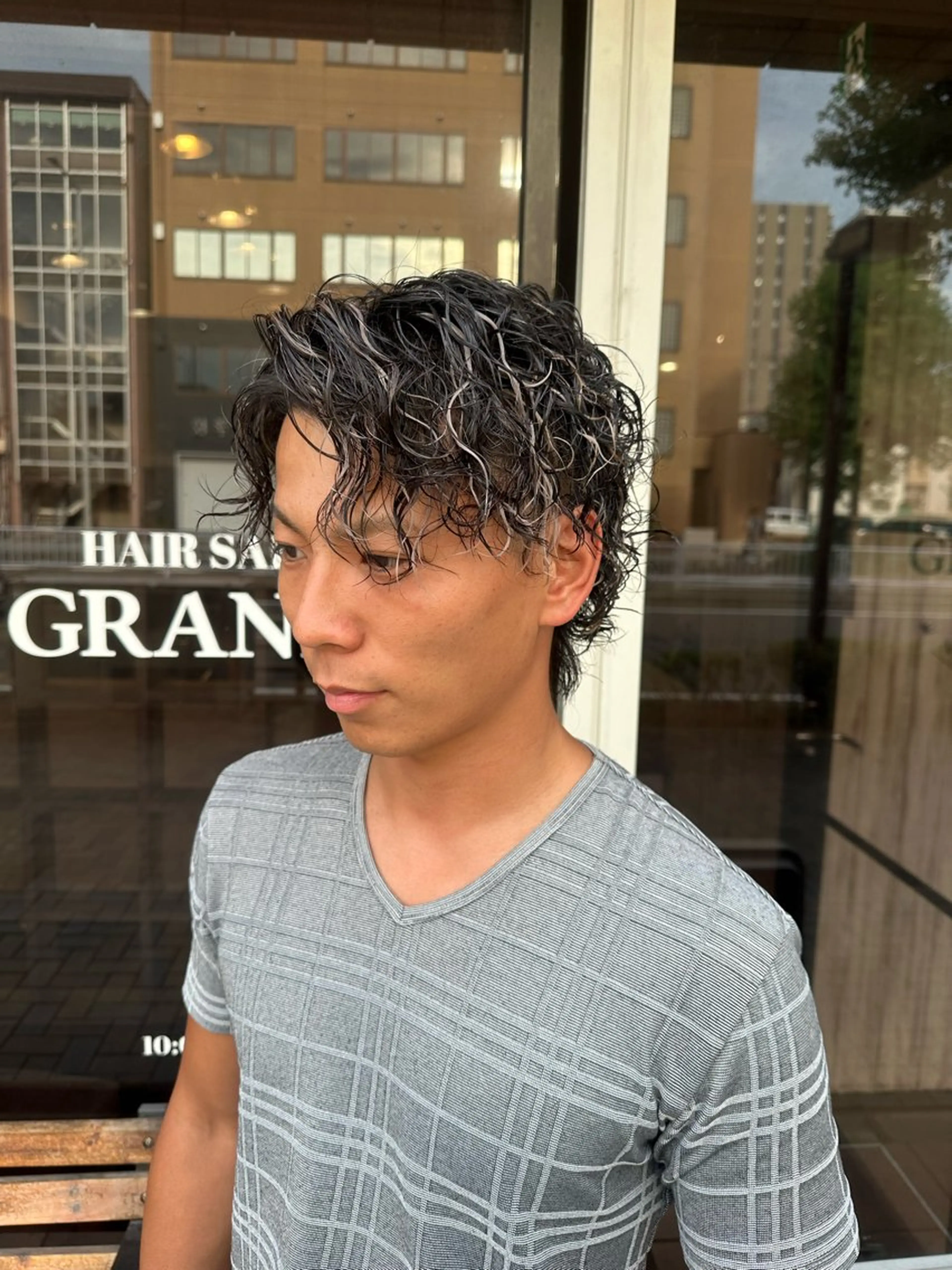 ショート カラー パーマ メンズ メンズハイライト メンズメッシュ ハイライトカラー メッシュ ハイライト カット ヘアカラー パーマ ハヤシカズキ/カラー ✂/メンズパーマのヘアスタイル