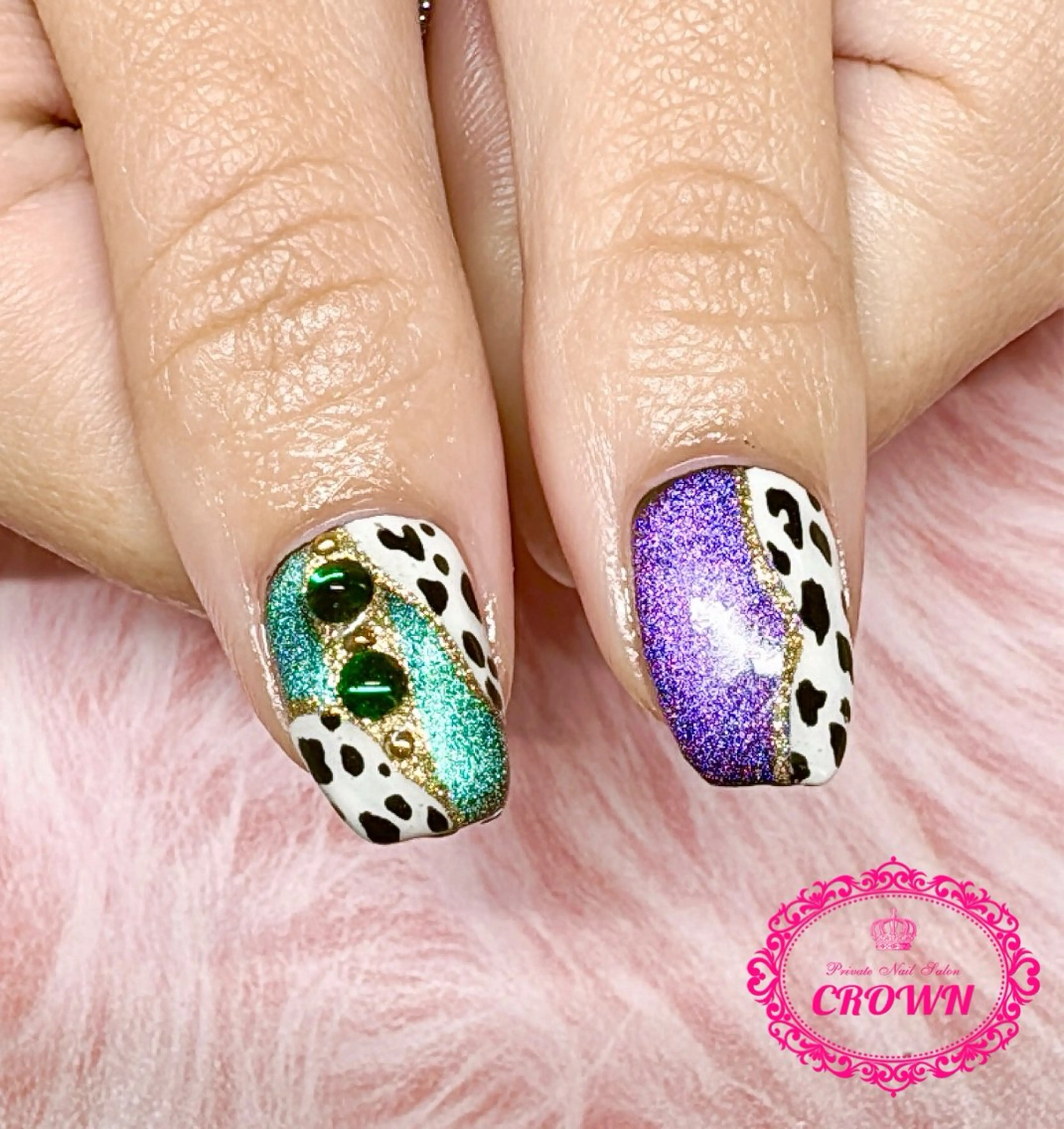 ネイル CROWN プライベートサロンのネイルデザイン