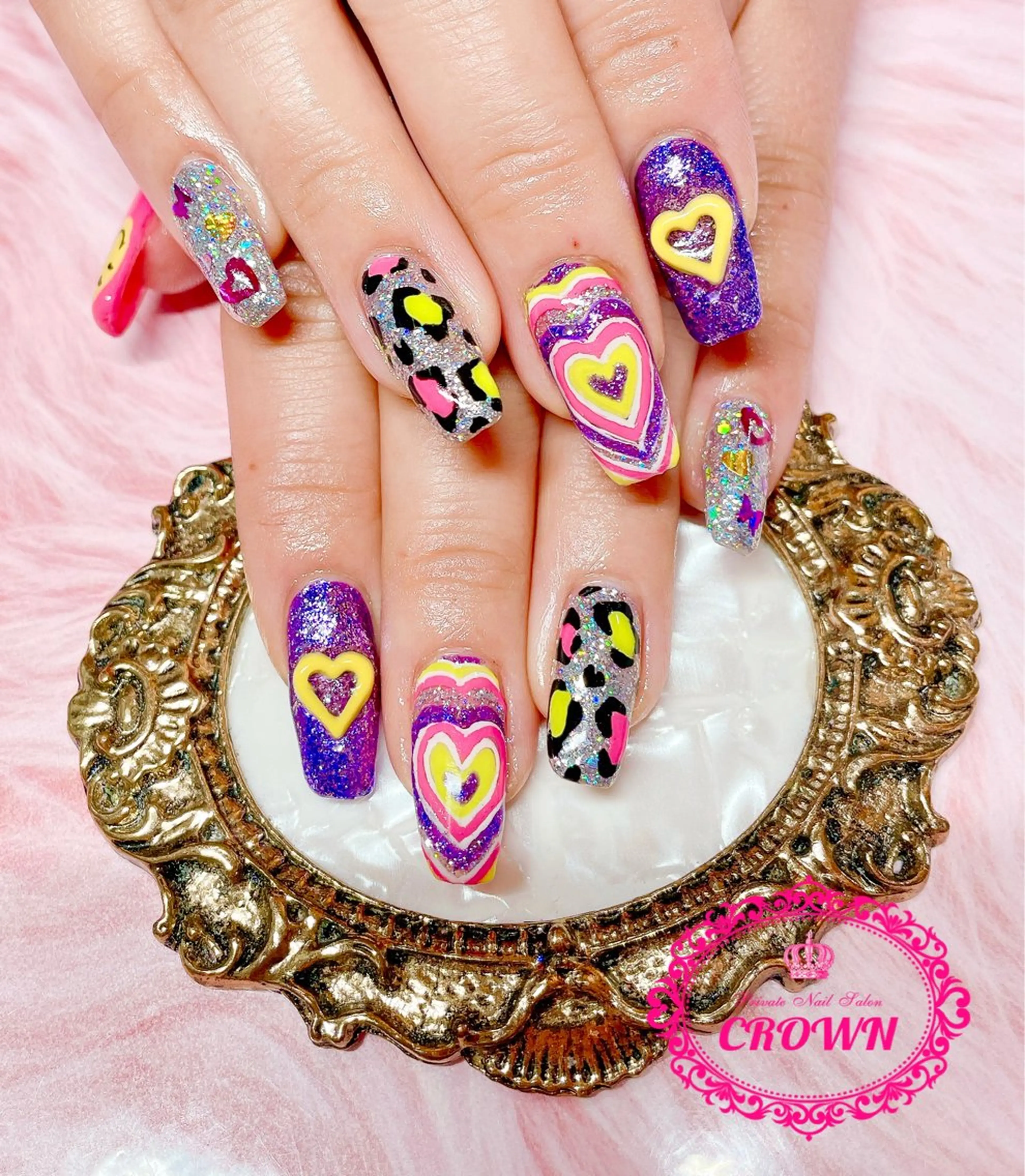 ネイル CROWN プライベートサロンのネイルデザイン