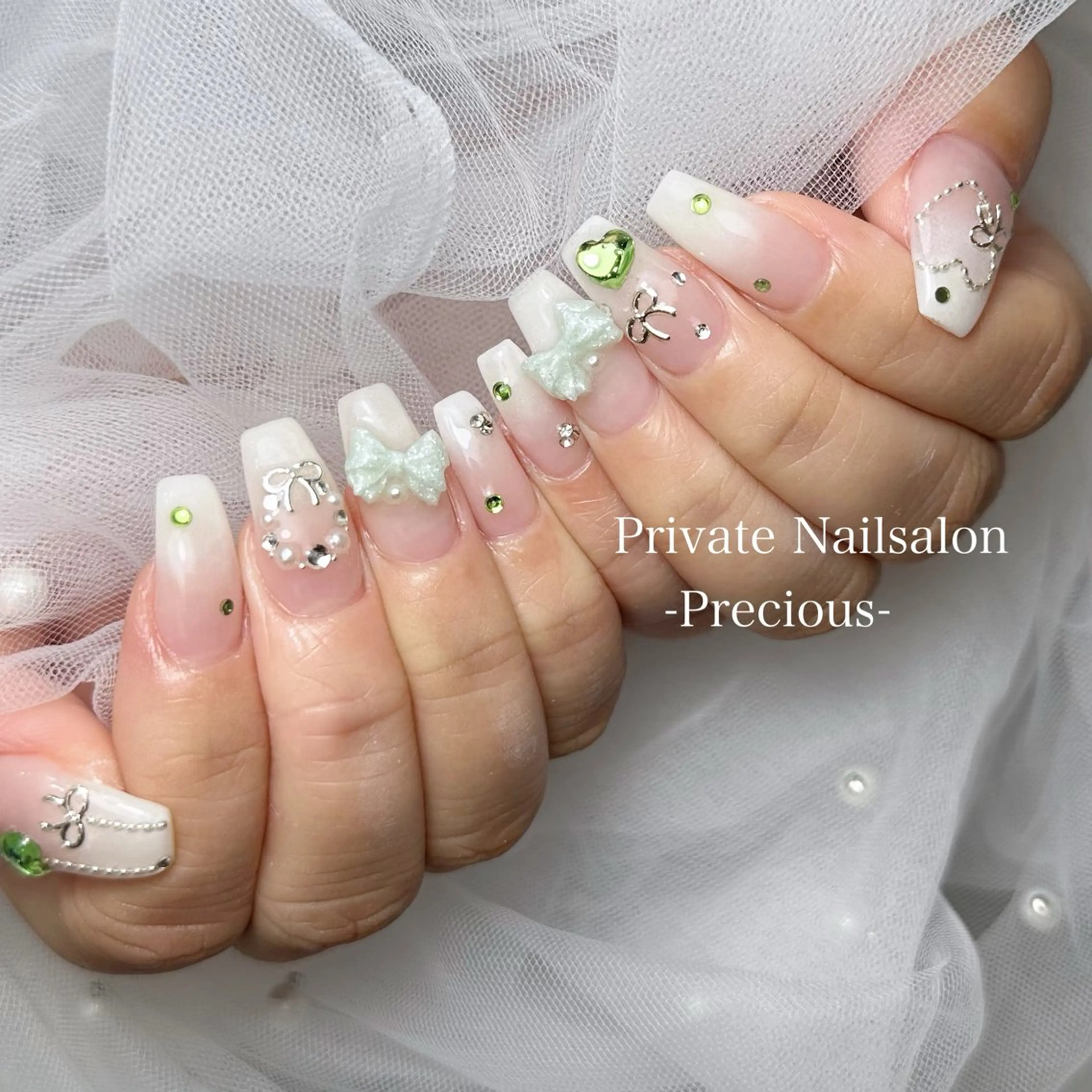 ネイル ハンドネイル Precious *･゜のネイルデザイン