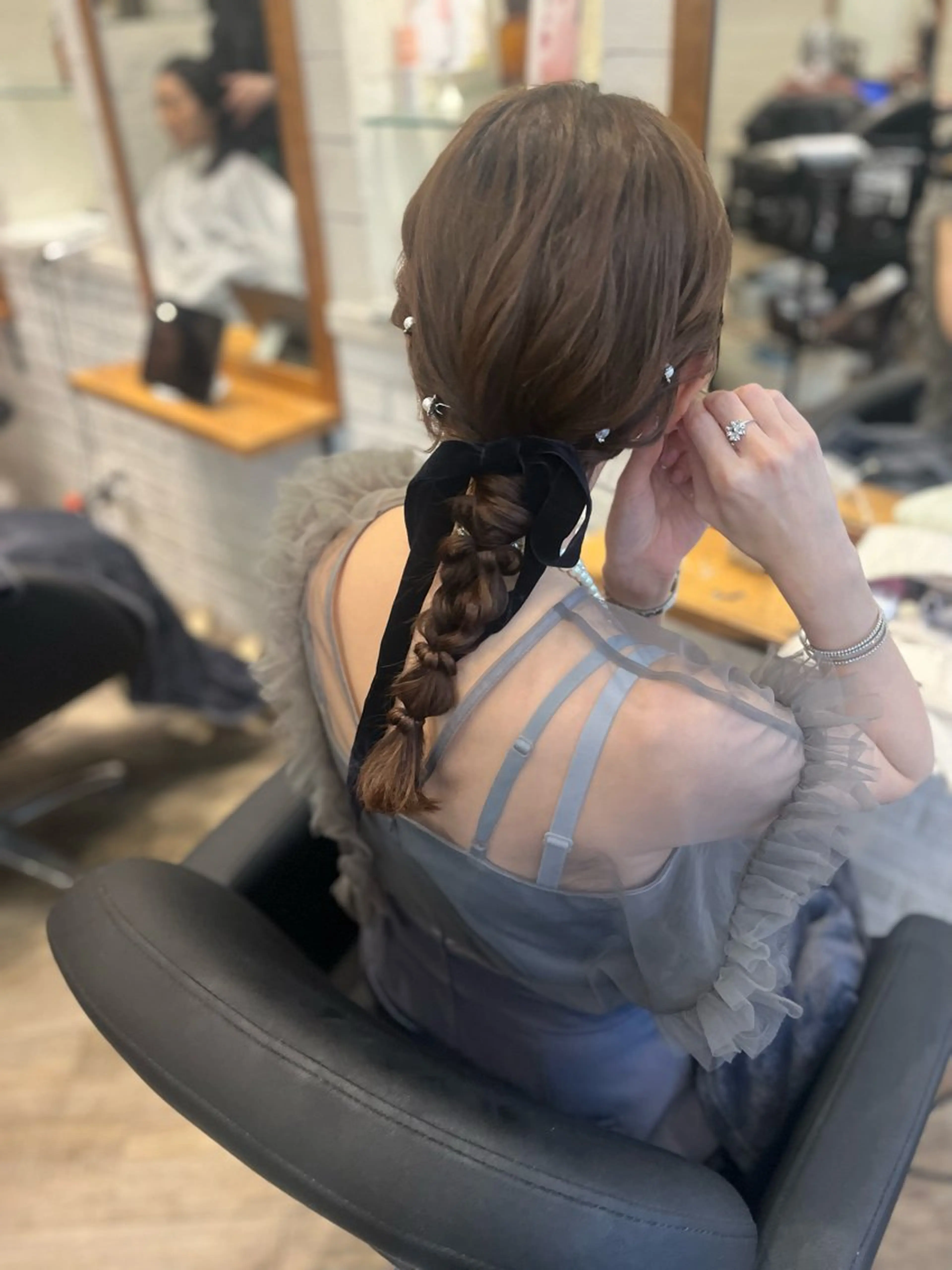 セミロング ヘアアレンジ ⭐️ アユミ⭐️のヘアスタイル