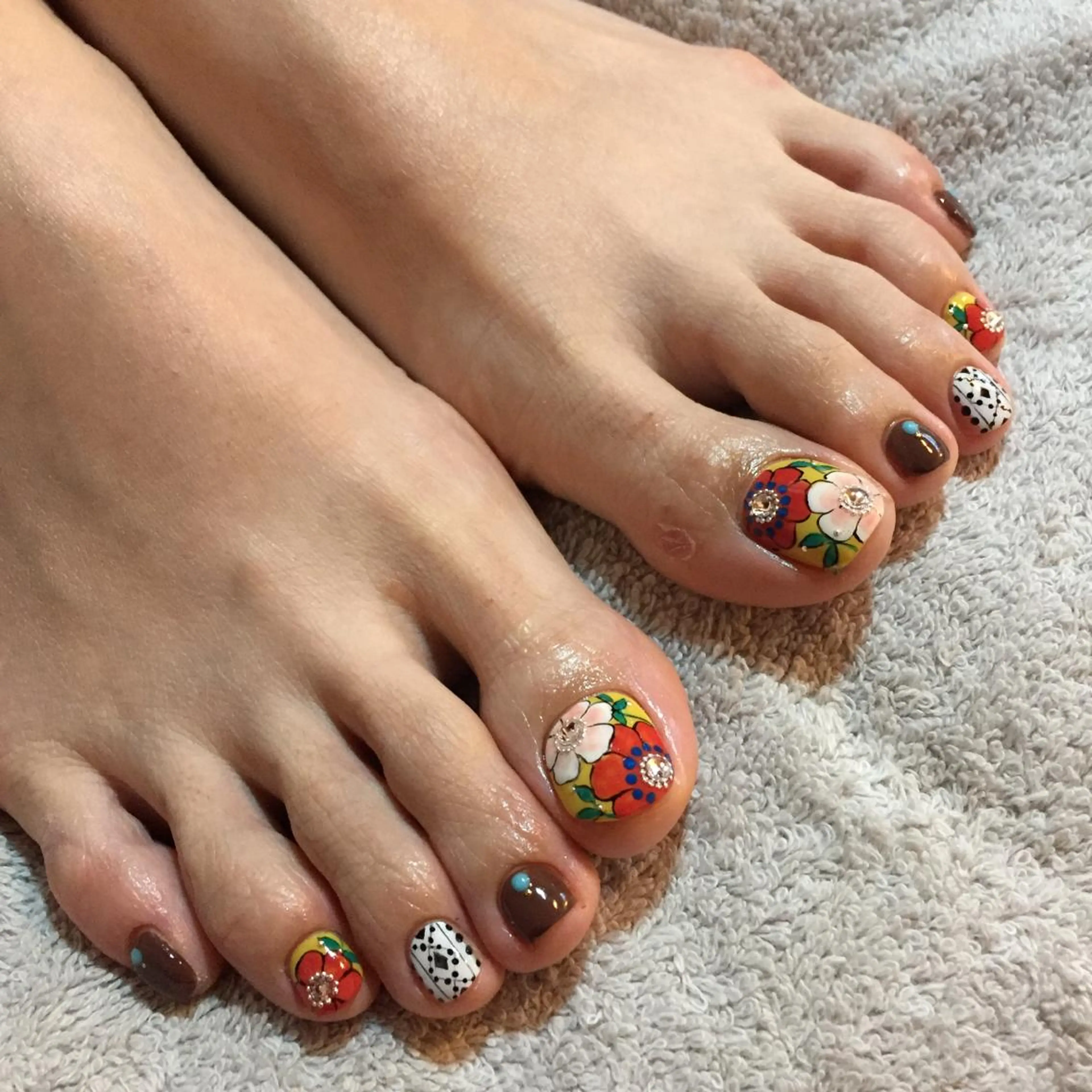 ネイル フラワーネイル g-up nail所属・米田 律子のネイルデザイン